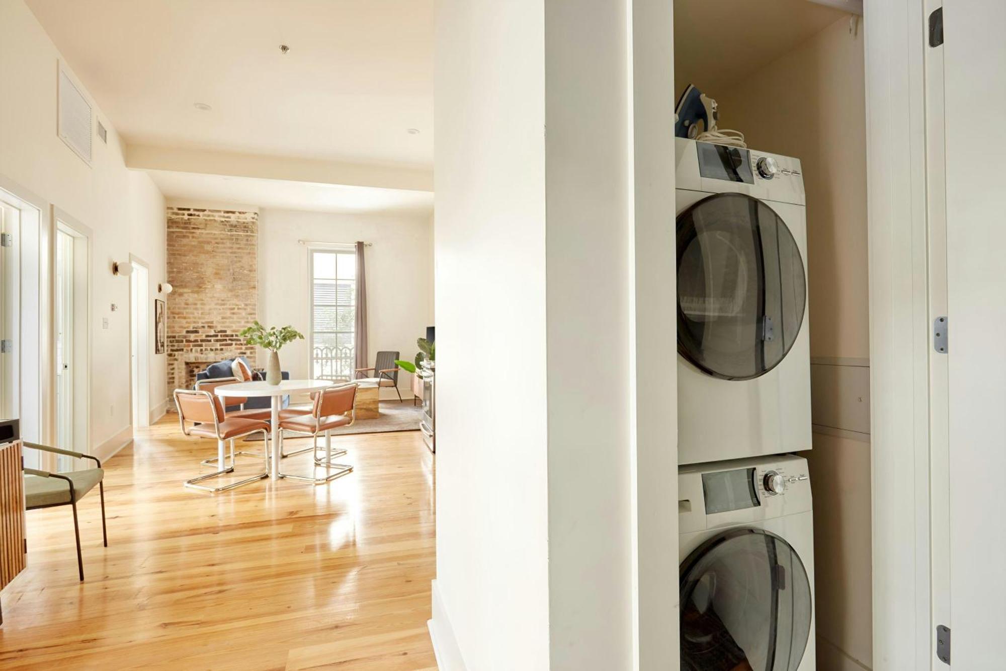 Three-Bedroom Apartment,1666748745:JPEG