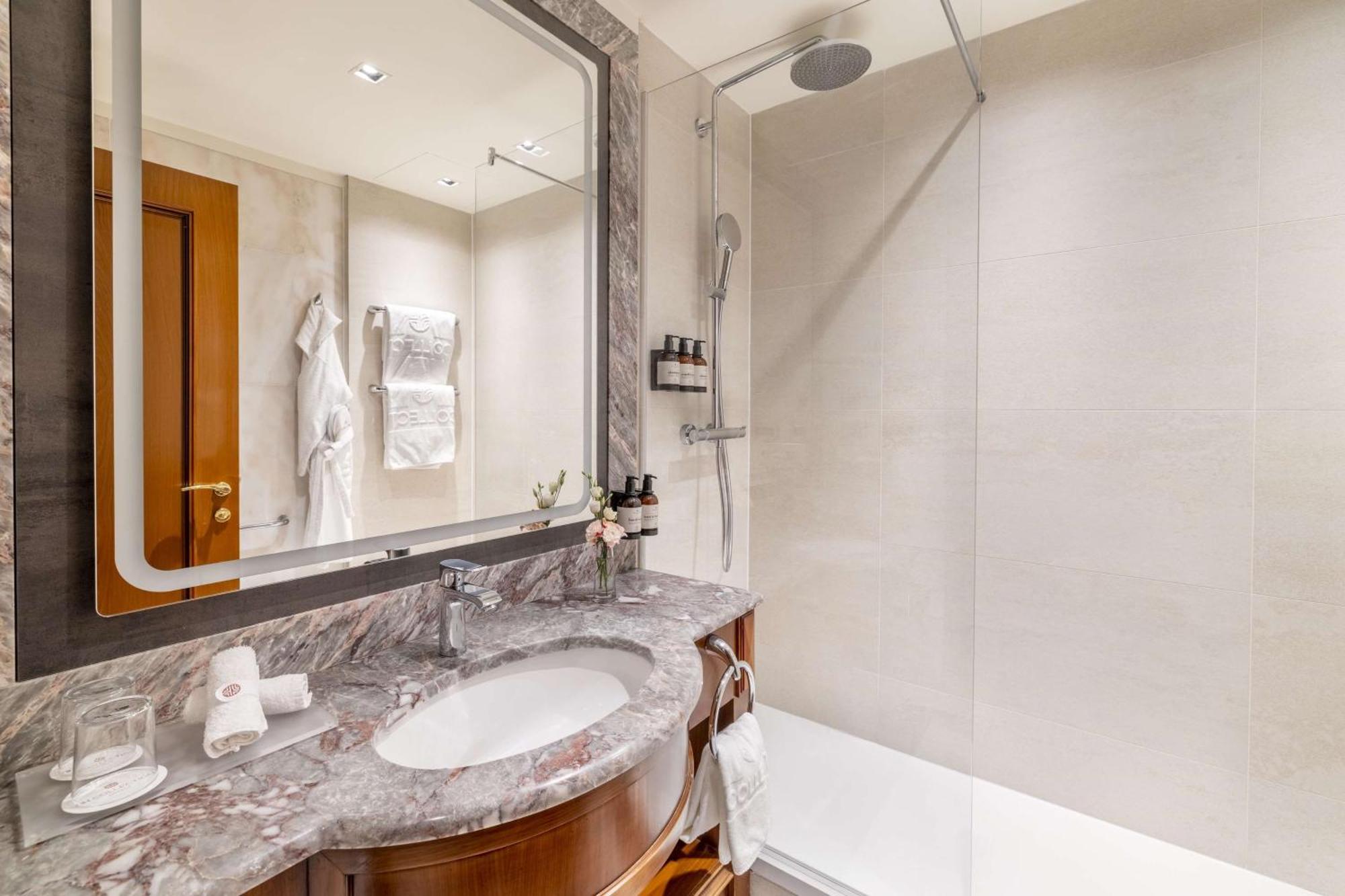 Premium Double or Twin Room,1681715539:JPEG