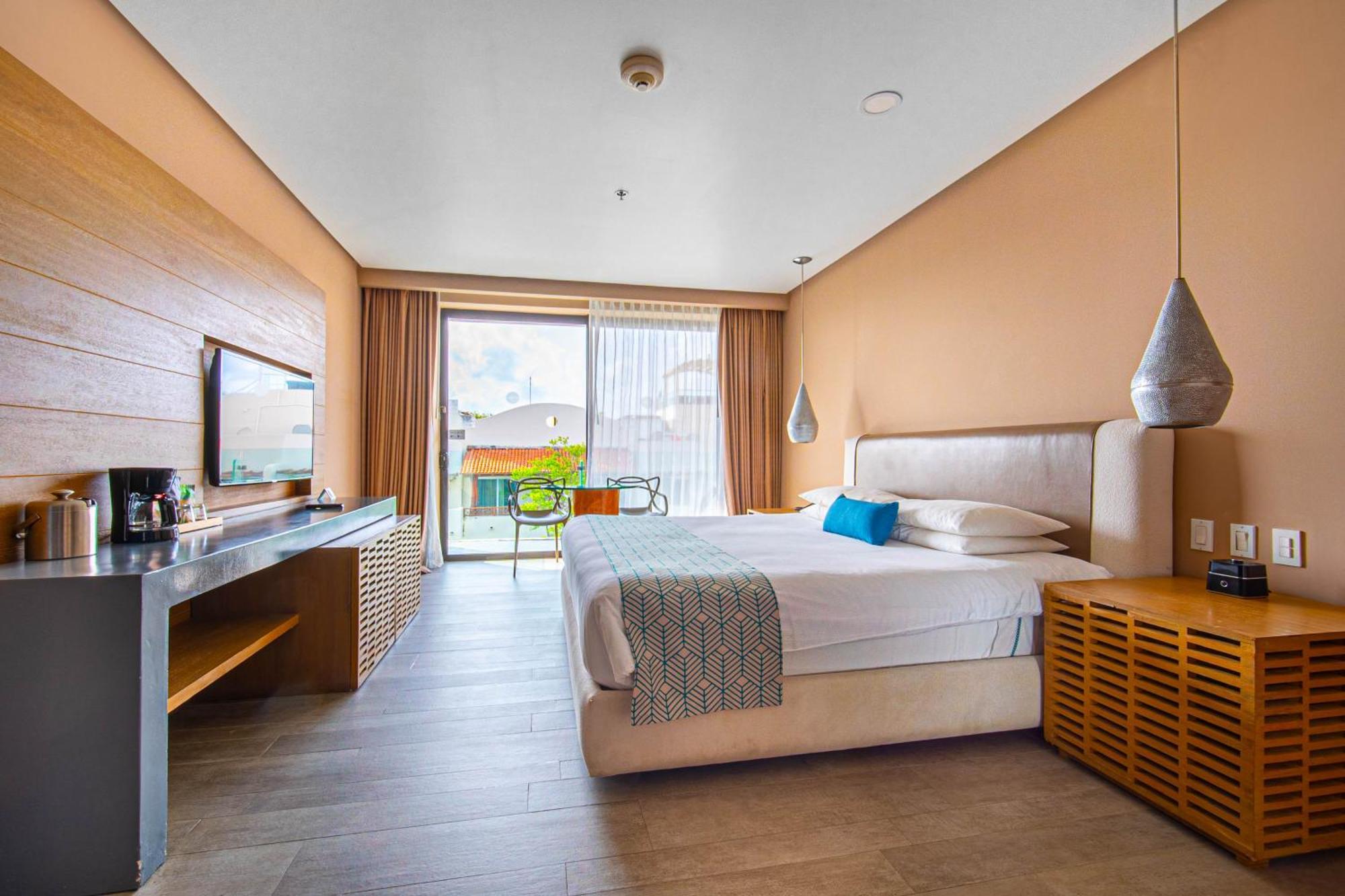 Superior King Room - Adults Only