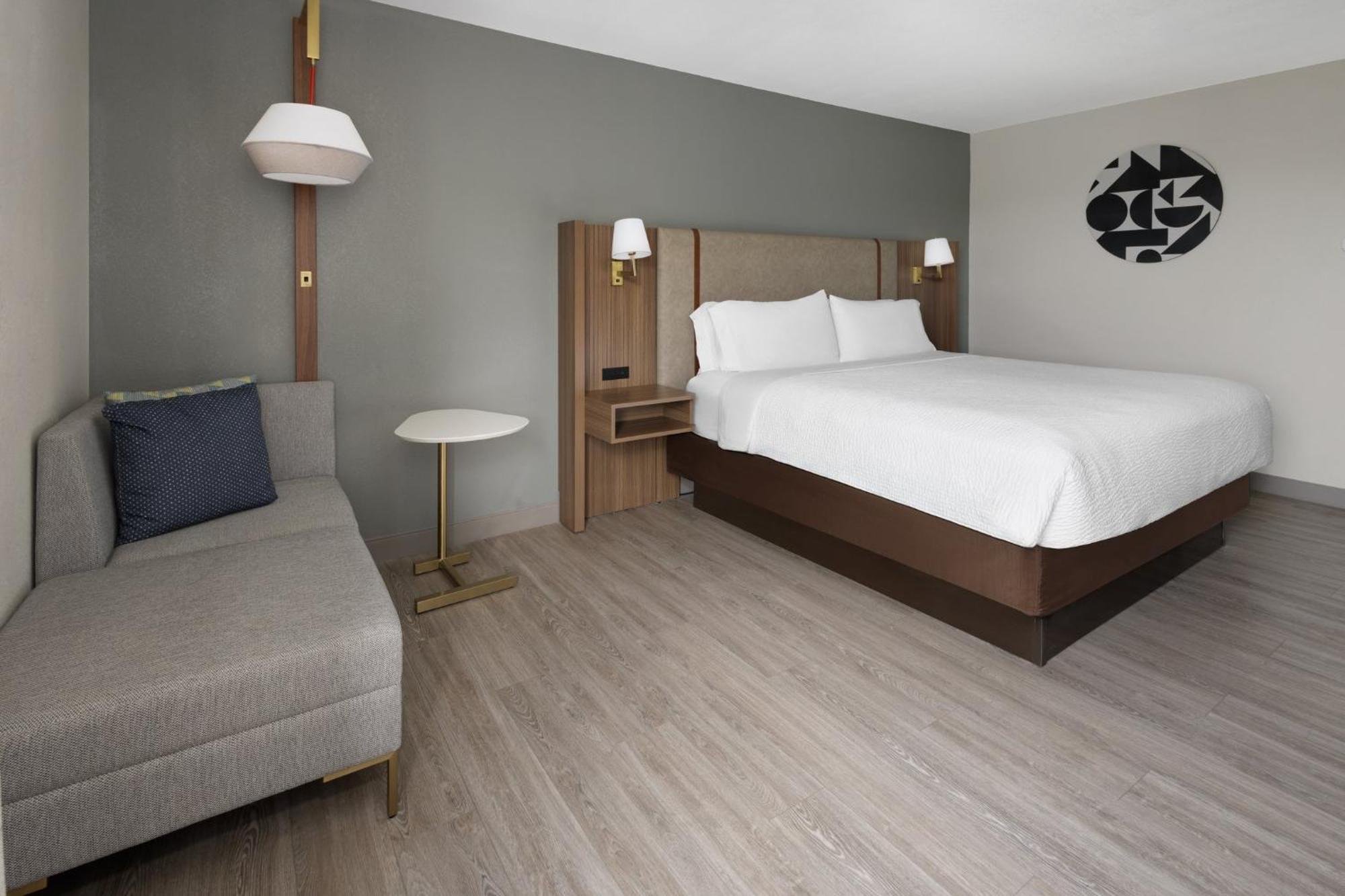 Standard King Room,1693282914:JPEG