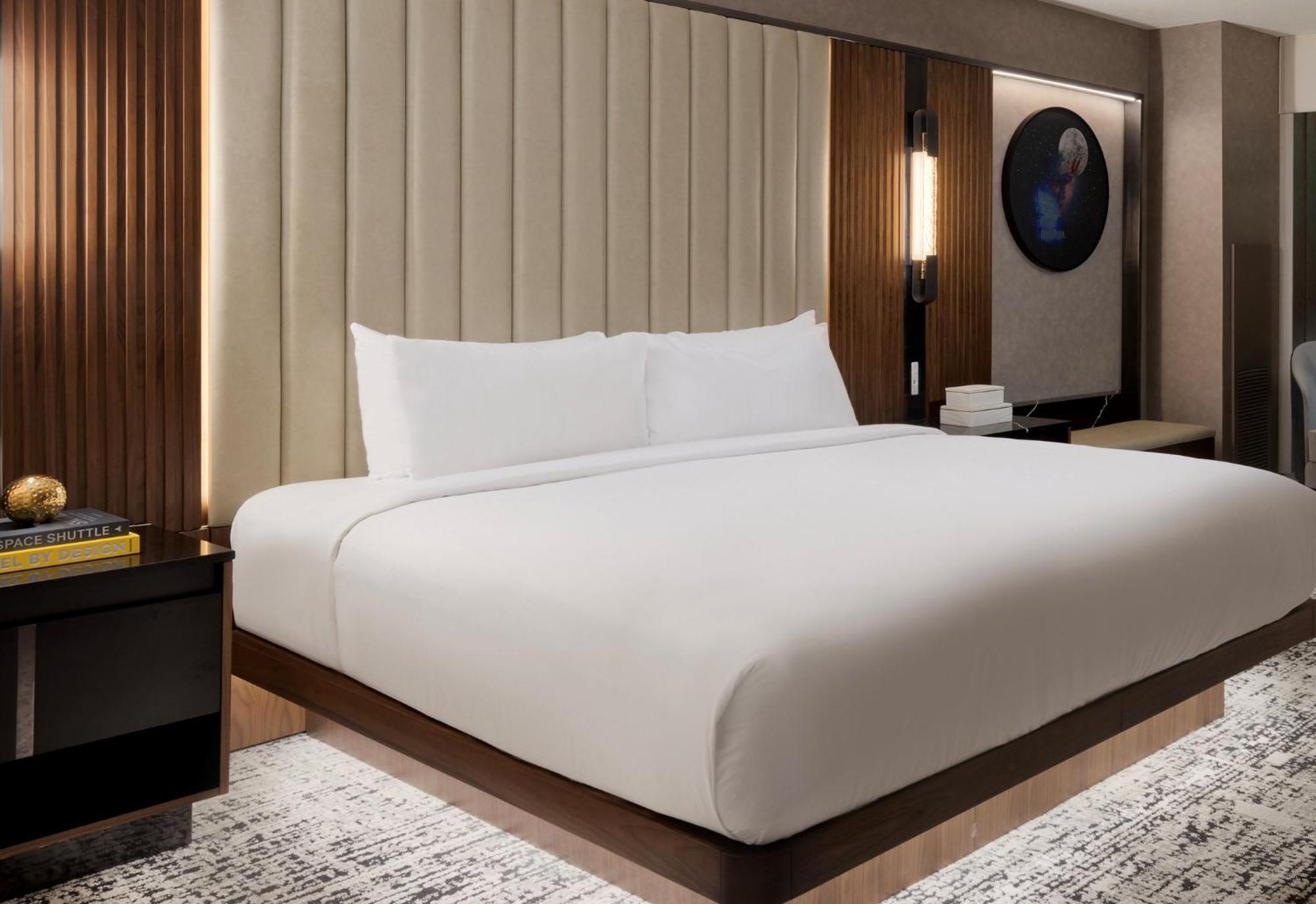 MGM King,1717031422:JPEG