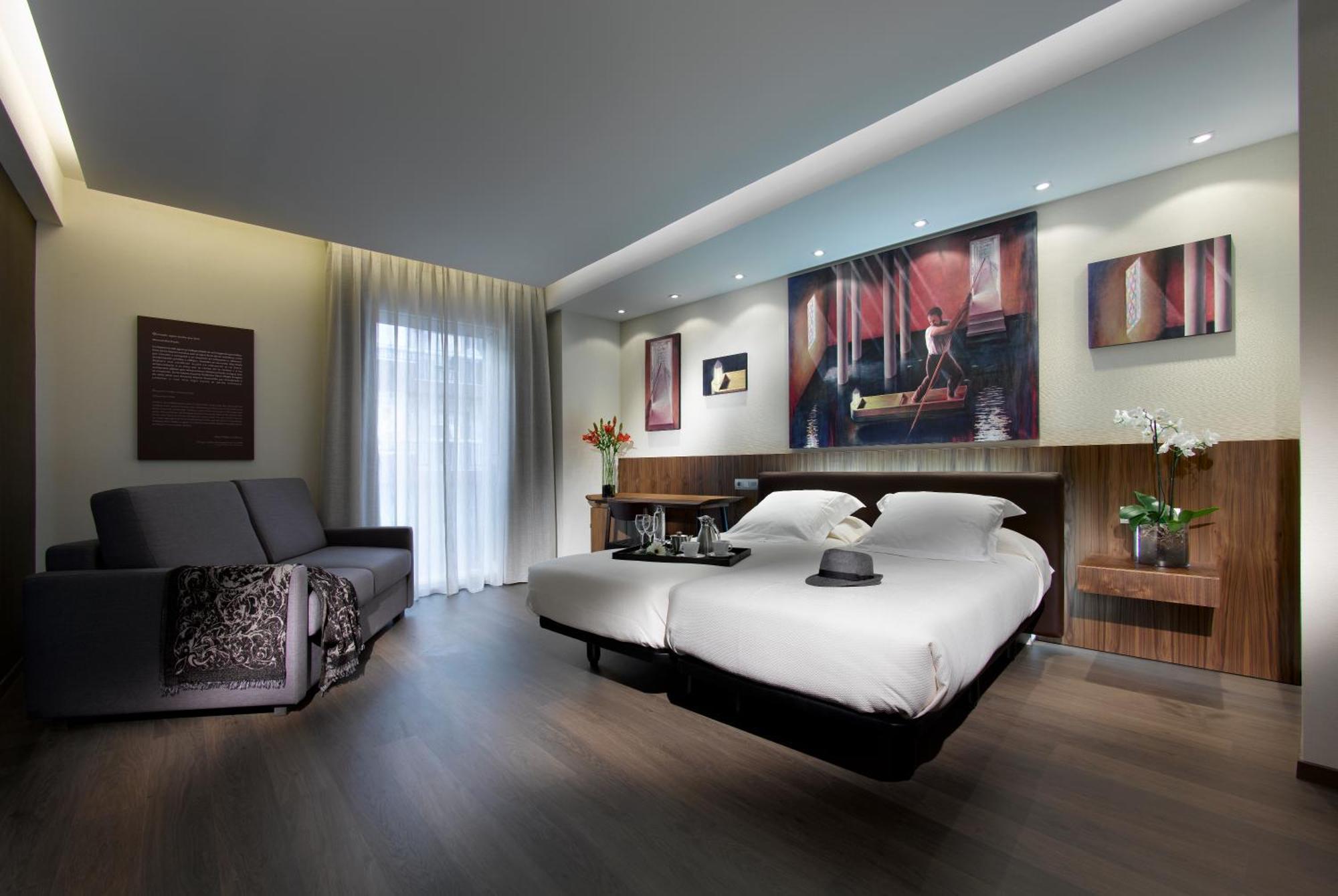 Deluxe Double Room with Extra Bed