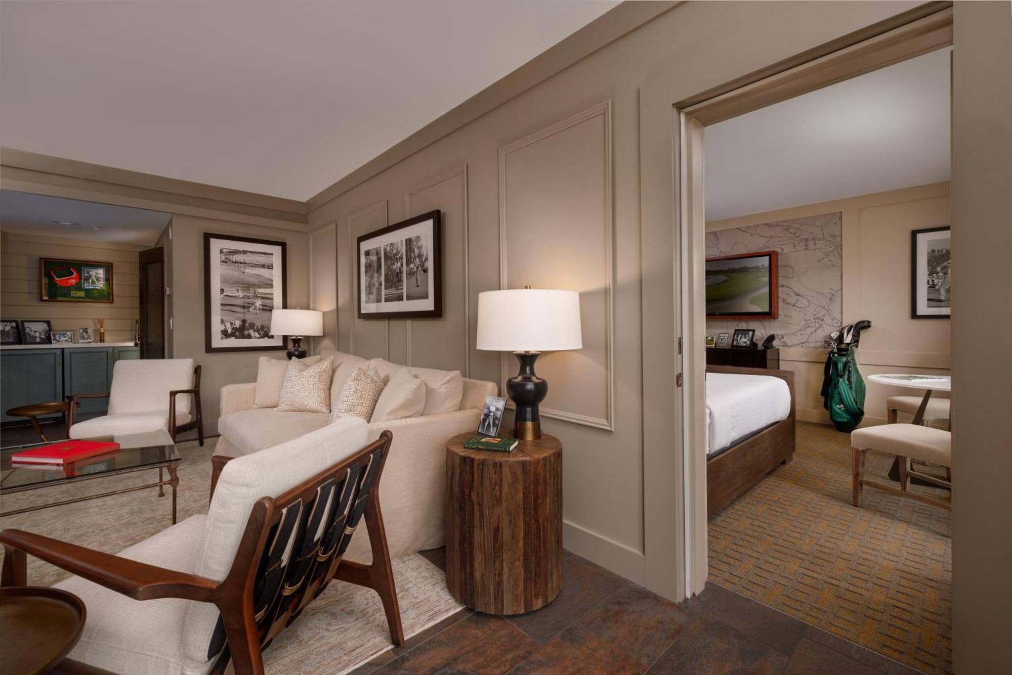 King Junior Suite Garden View,1697842572:JPEG