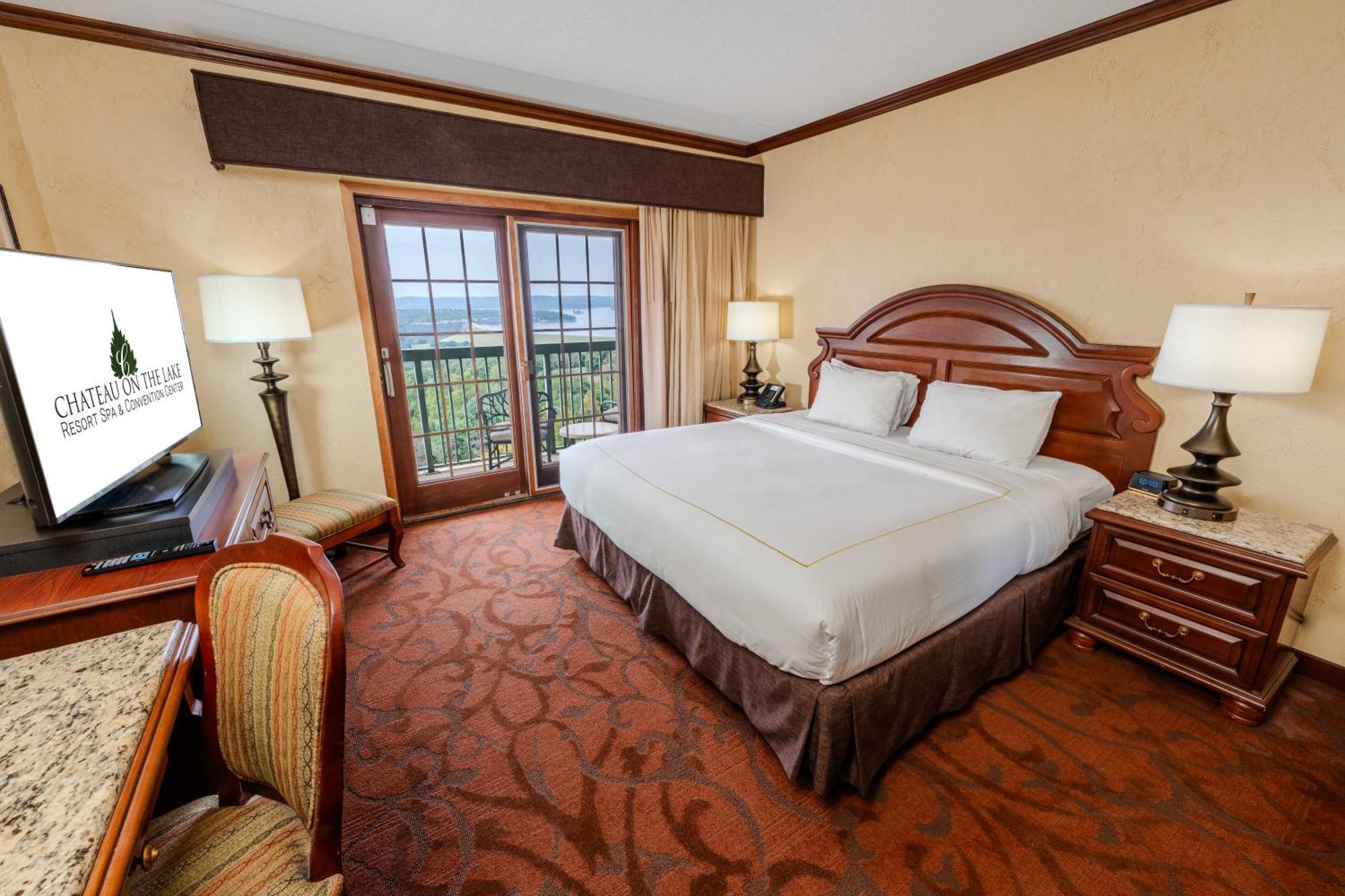 King Room Partial Lake View,1697913266:JPEG