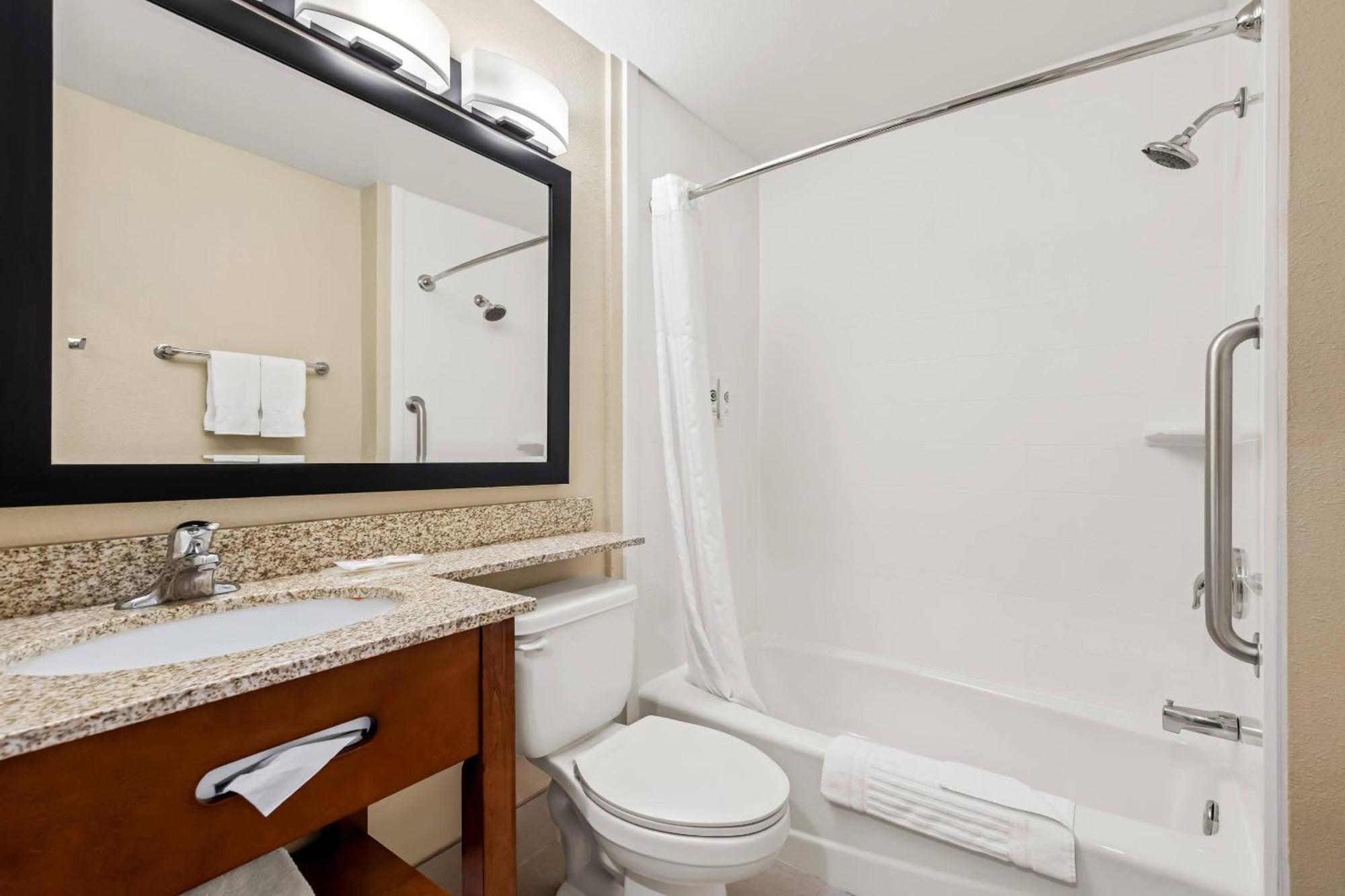 King Room - Non-Smoking,1697976241:JPEG