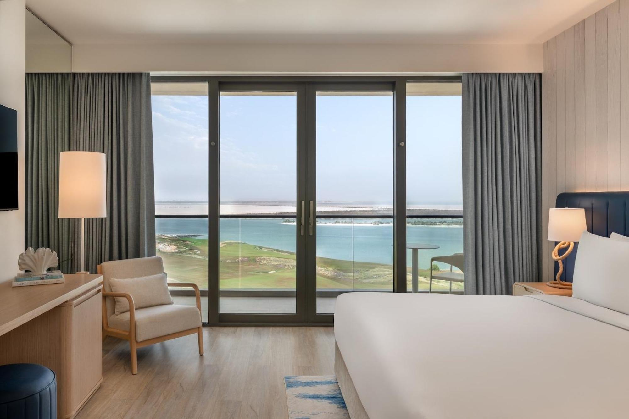 One-Bedroom Suite Sea View Balcony Theme Park Access,1705579911:JPEG