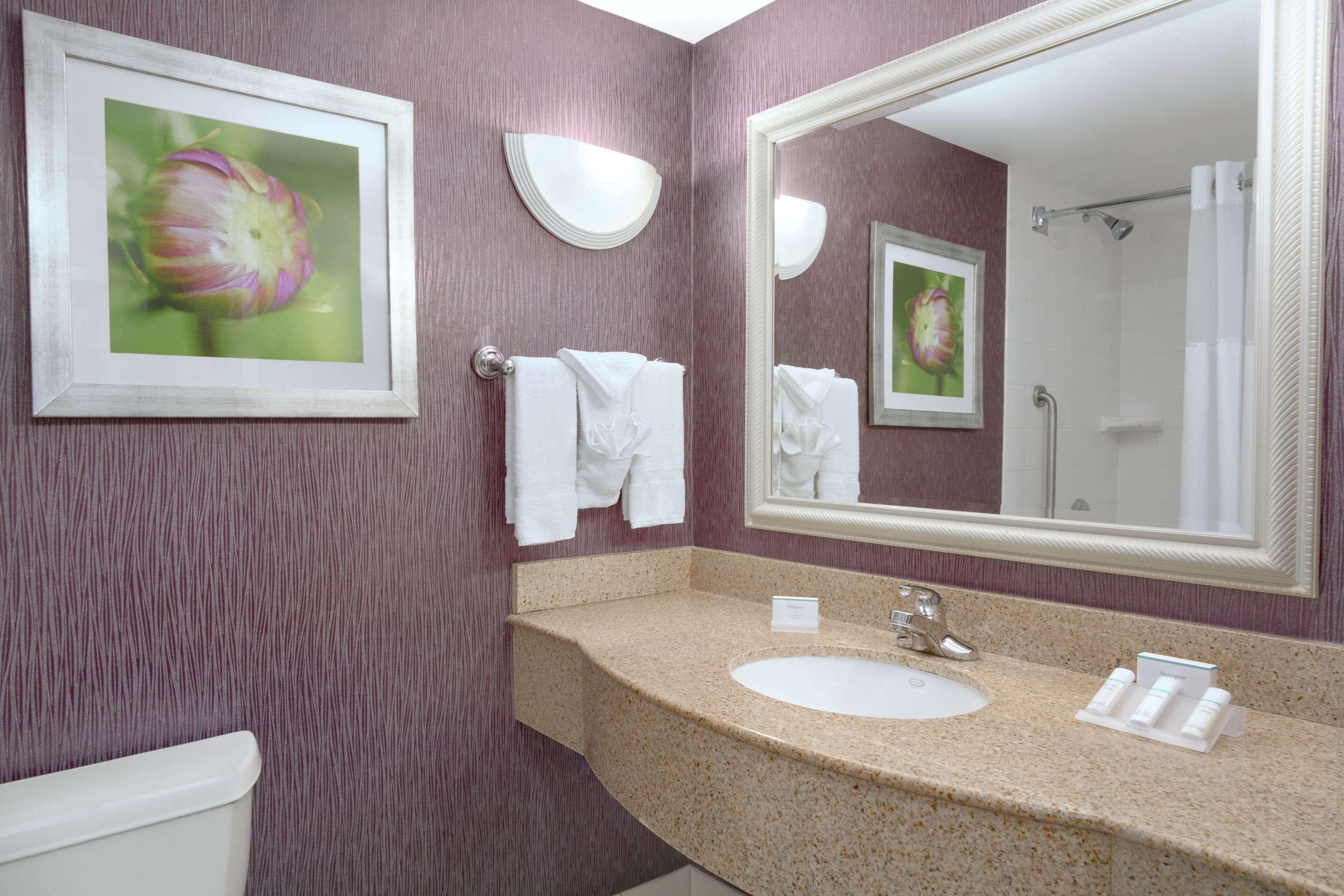 King Room,1551319786:JPEG