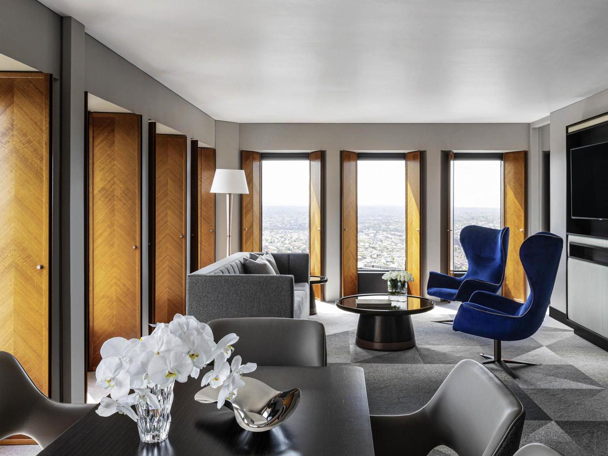 Prestige Corner King Suite with City or Bay View,1717010209:JPEG