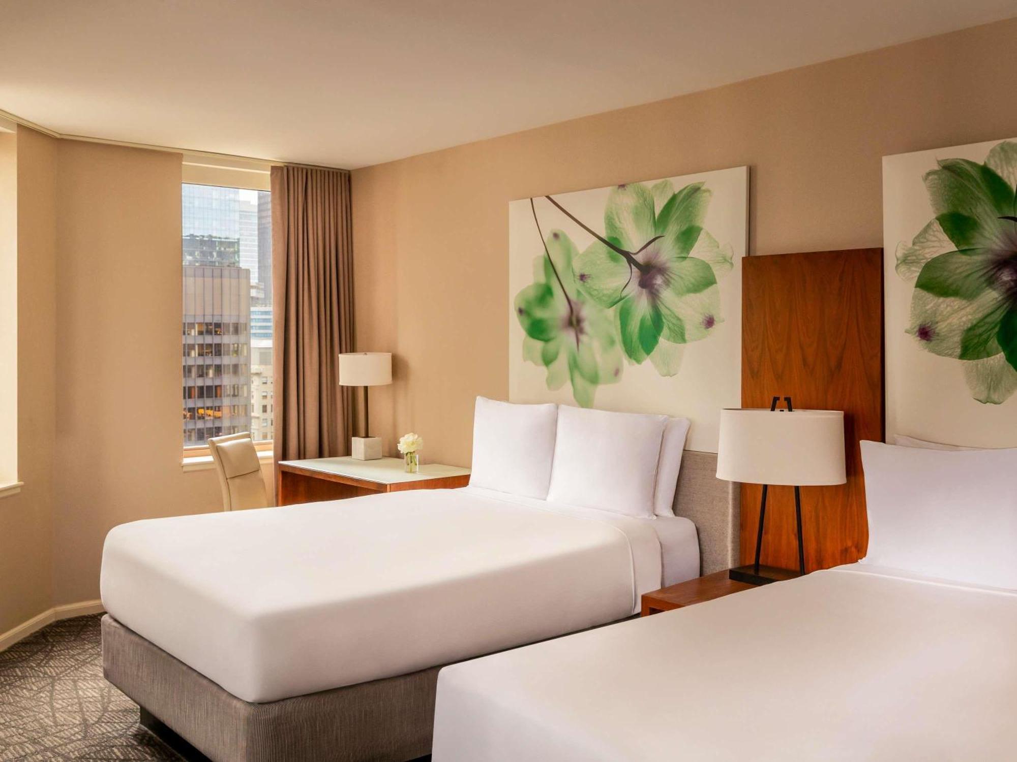 Deluxe Cityscape 2 Double,1730011477:JPEG