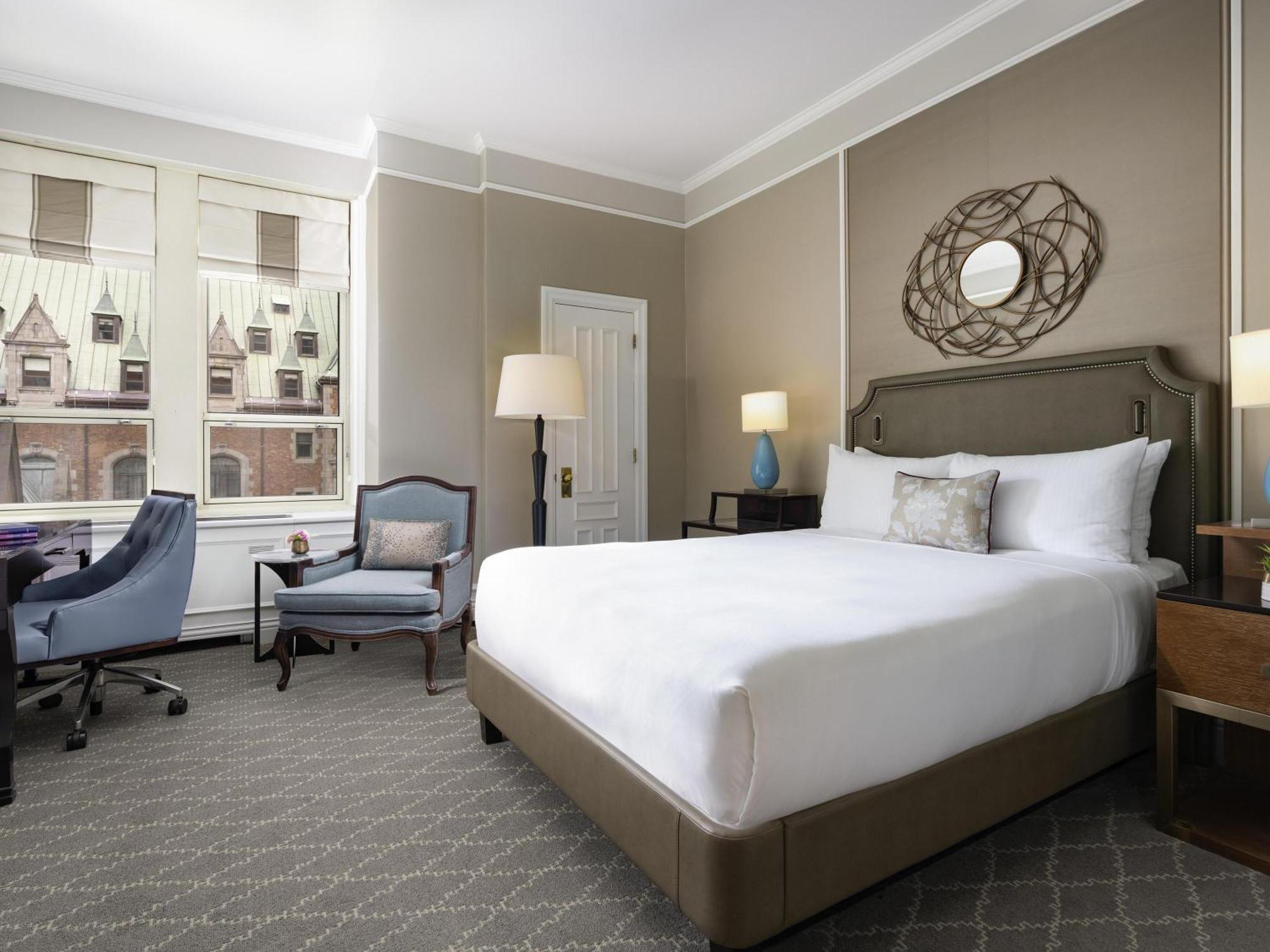 Fairmont Queen Room,1770475501:JPEG