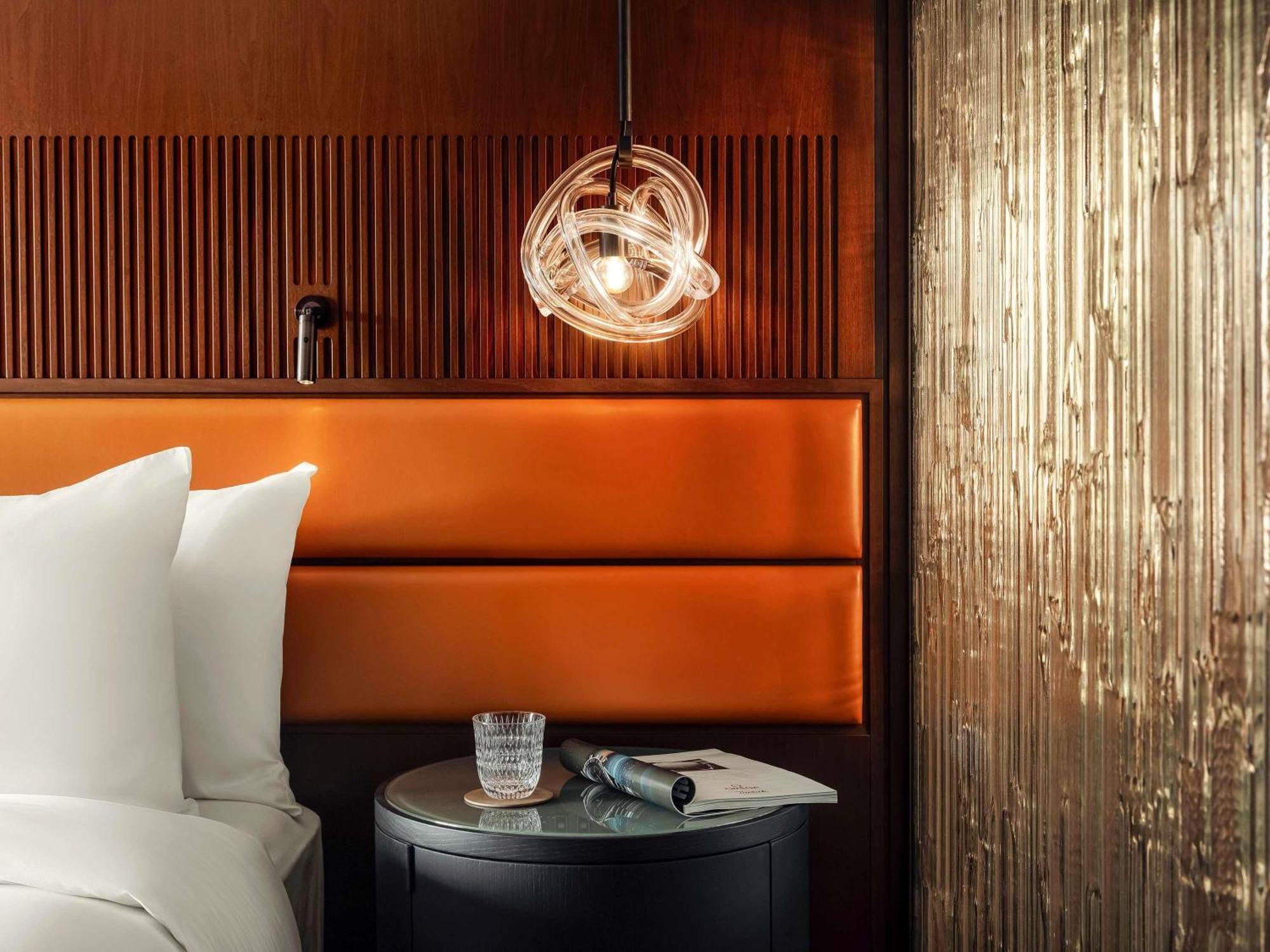 Deluxe King Room,1717033280:JPEG