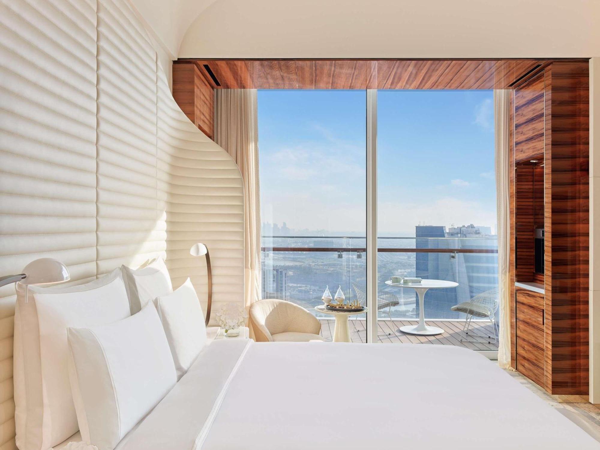 Fairmont King Room with Balcony and City View
