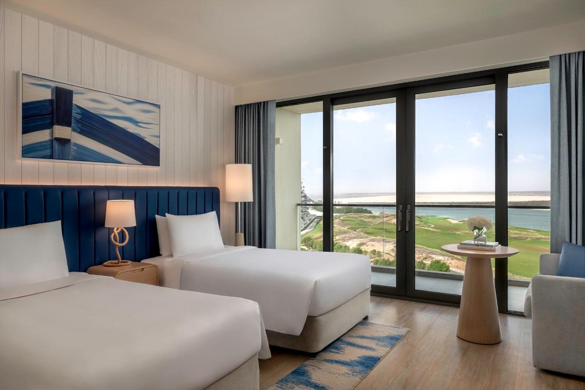Deluxe Twin Room Sea View Theme Park Access,1722912856:JPEG