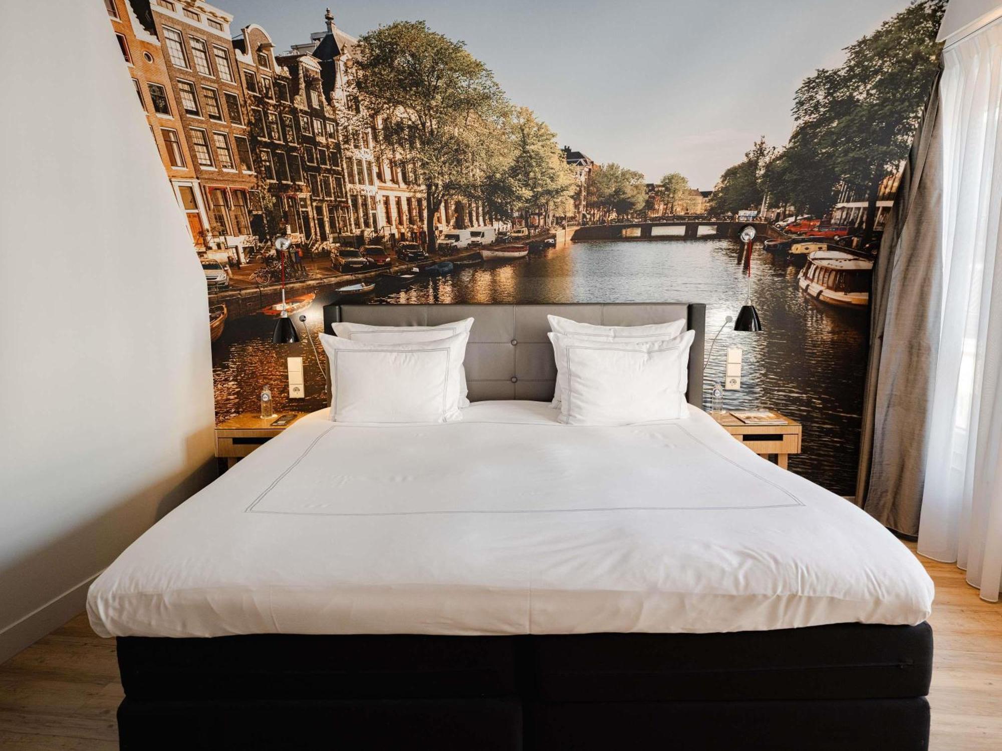 Double Room Select