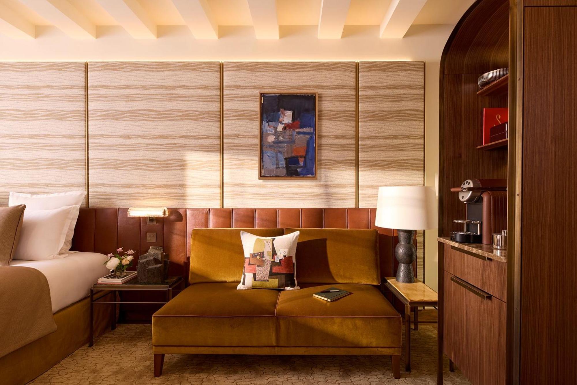 Superior Double Room,1739373777:JPEG