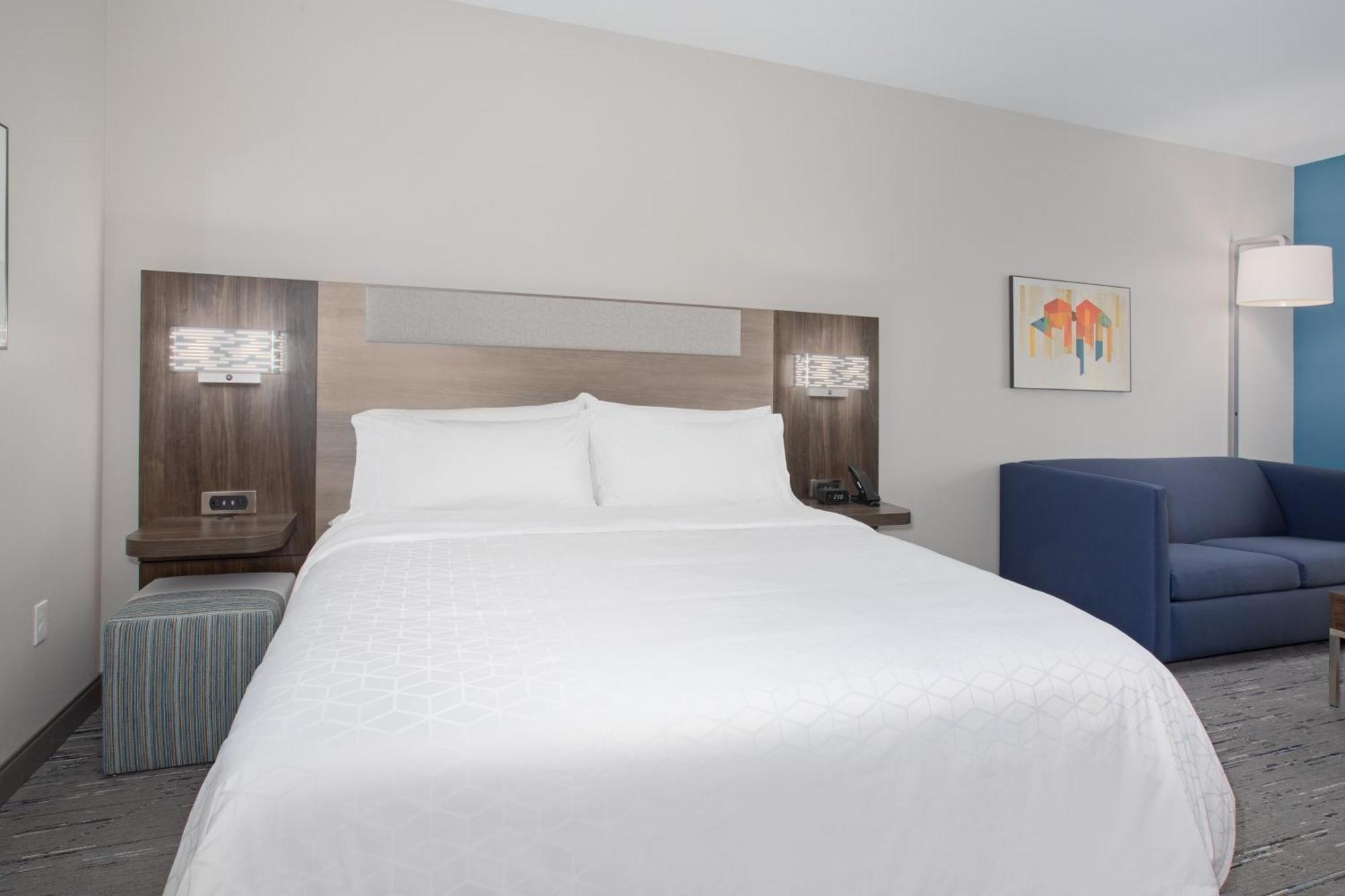 King Suite with Extra Office Space