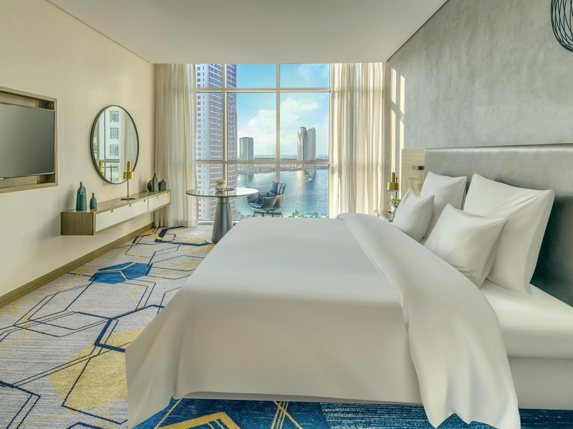 Executive King Suite with City View,1739639738:JPEG