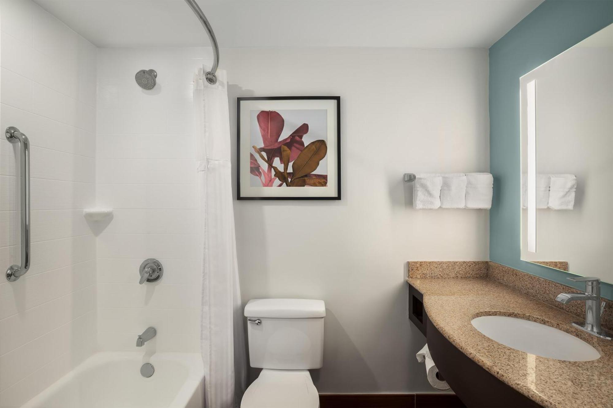 King Room,1742649099:JPEG