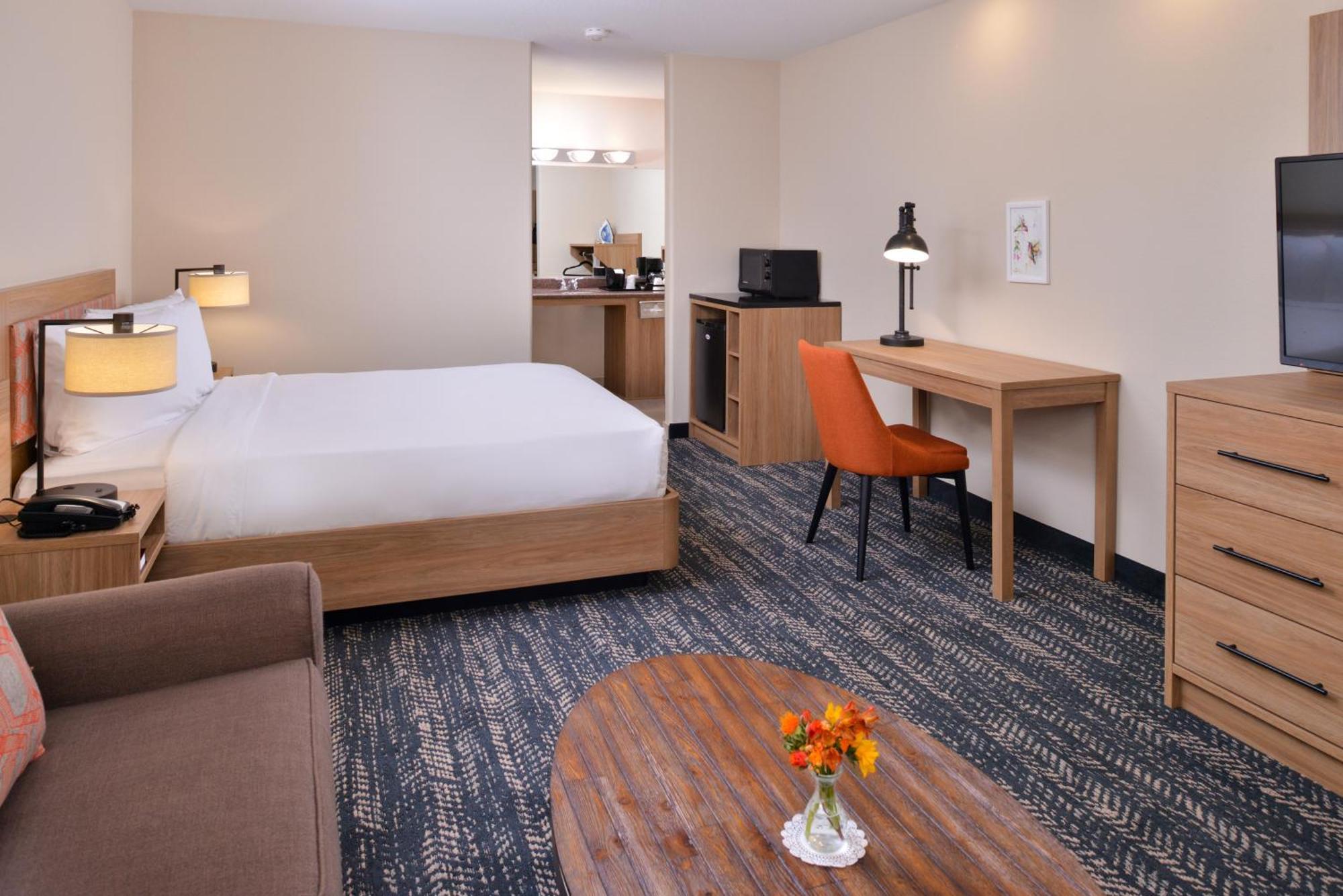 Queen Studio - Disability Access,1742703588:JPEG