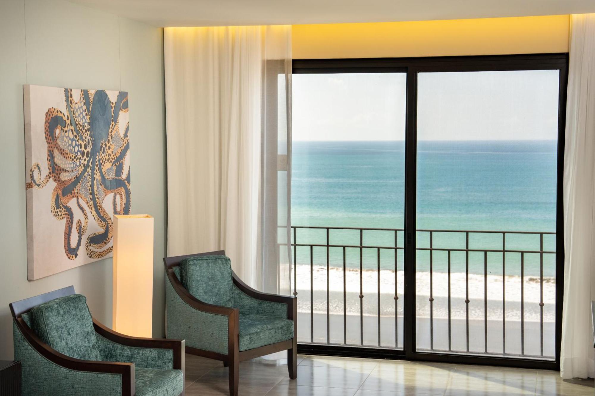 Deluxe Ocean View 2 Queen Beds,1687488497:JPEG