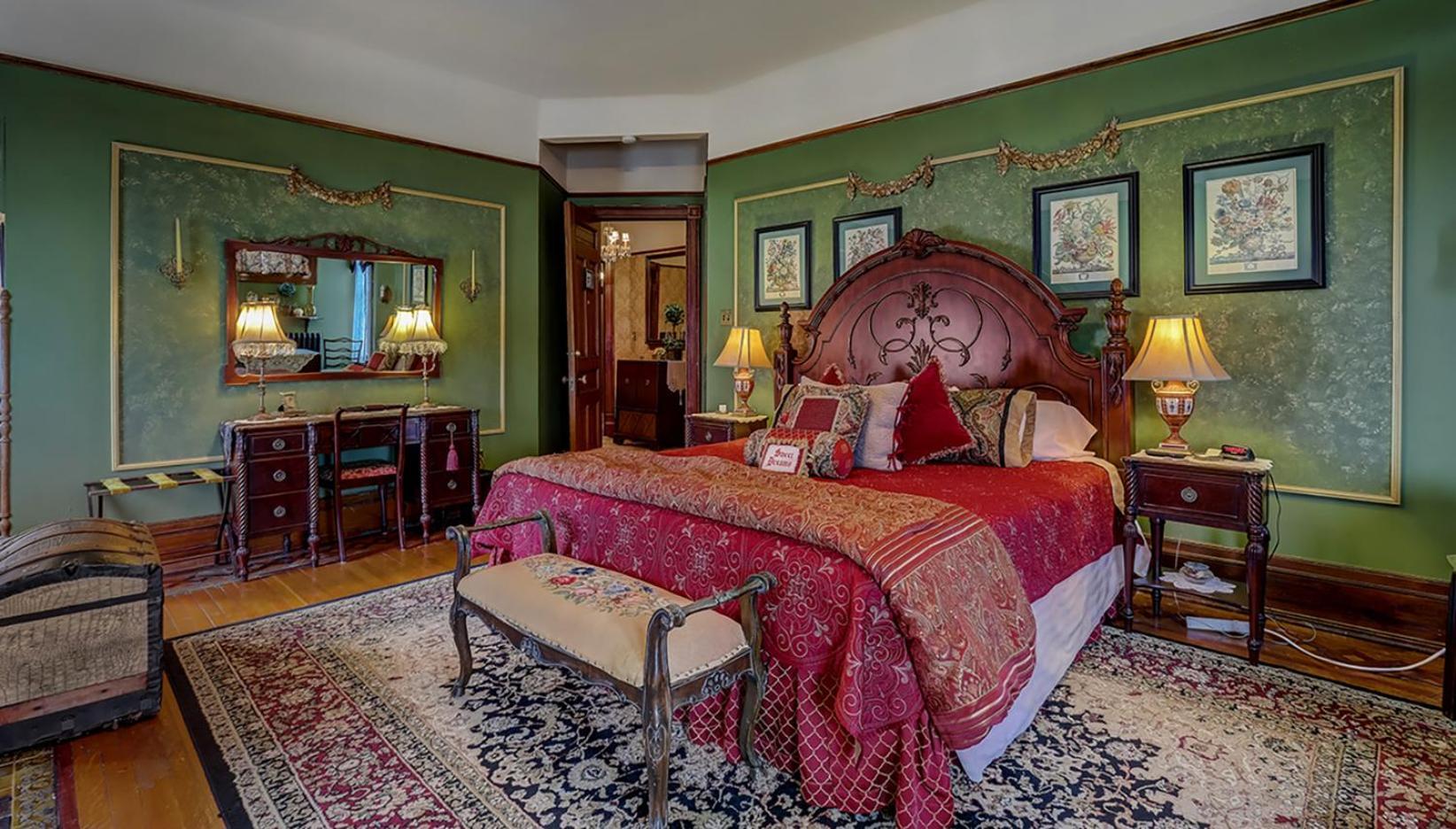 King Room Private Bathroom,1746962169:JPEG