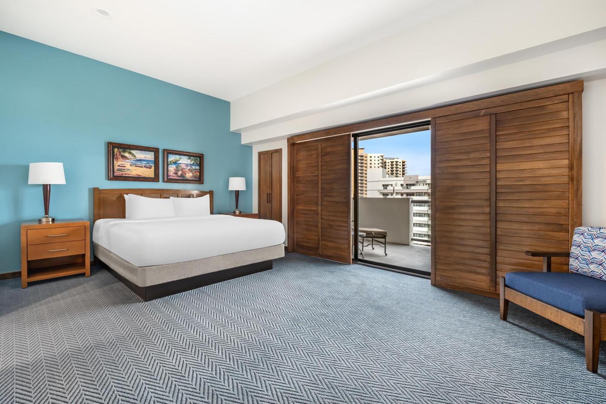 2 BEDROOM 2 KINGS POOL VIEW DELUXE SUITE,1758295297:JPEG