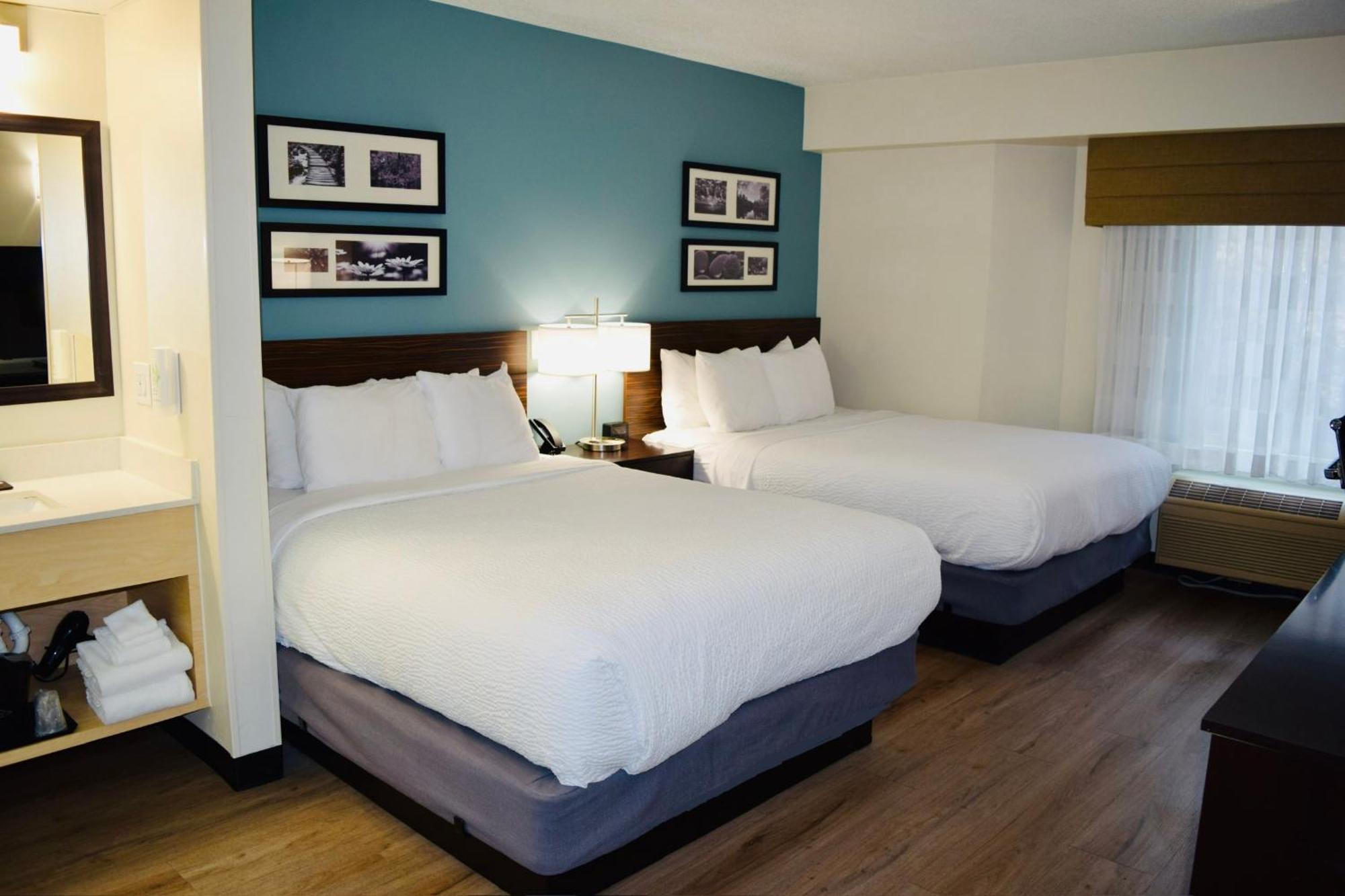 Queen Room - Non Smoking,1758372488:JPEG