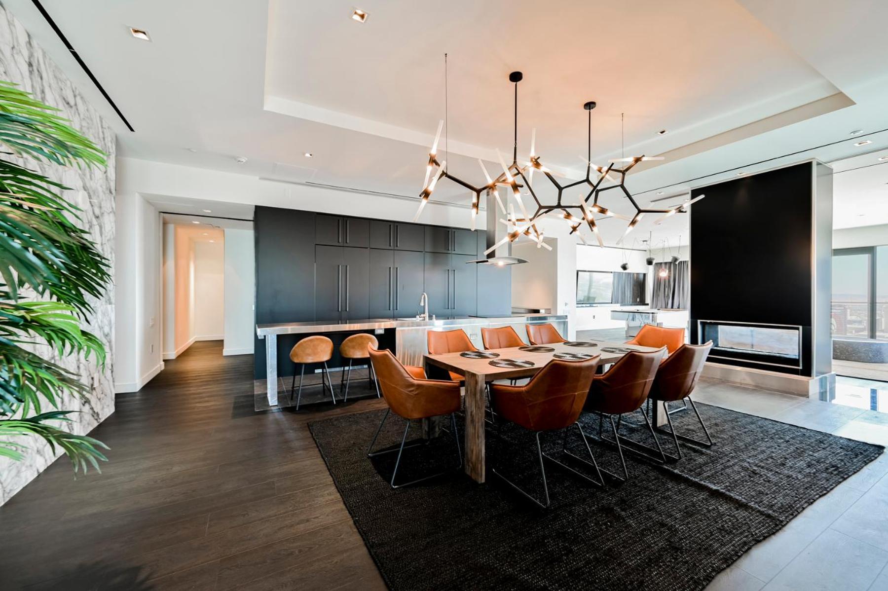 Exclusive 4000sqft Penthouse 