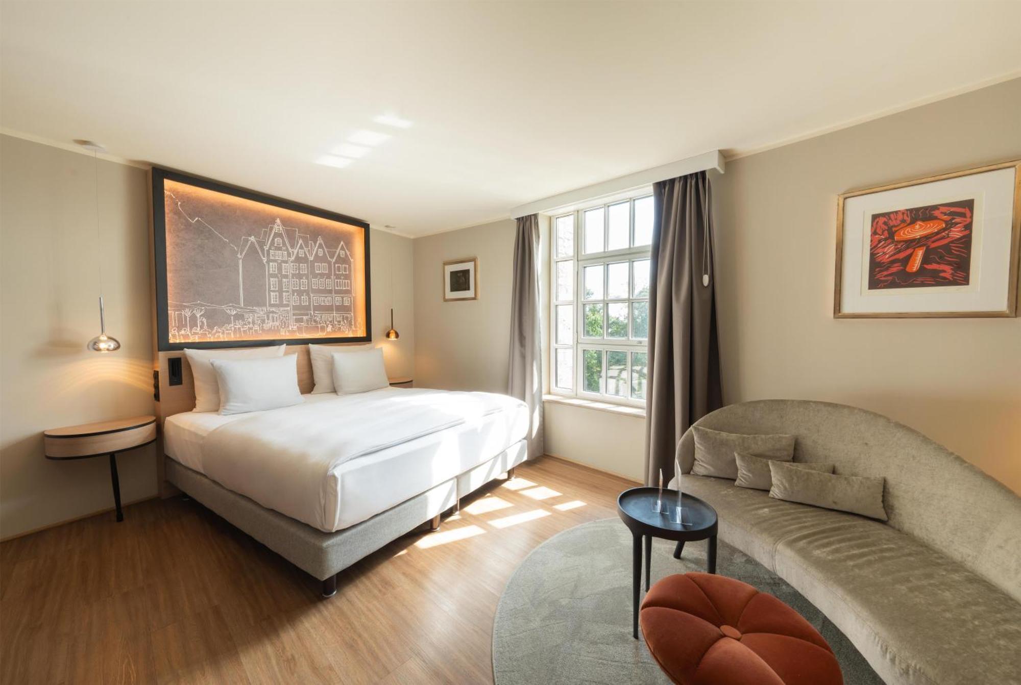 Standard King Room