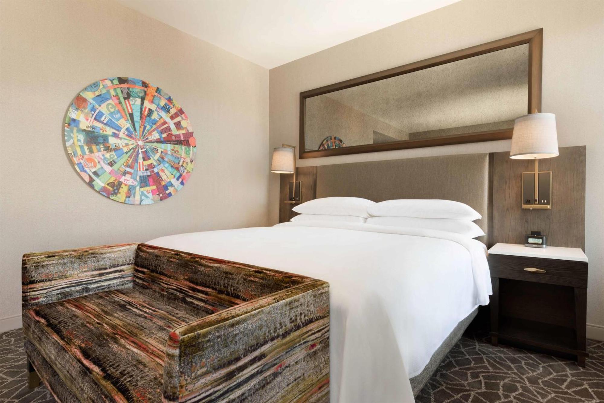 King Room,1765942843:JPEG