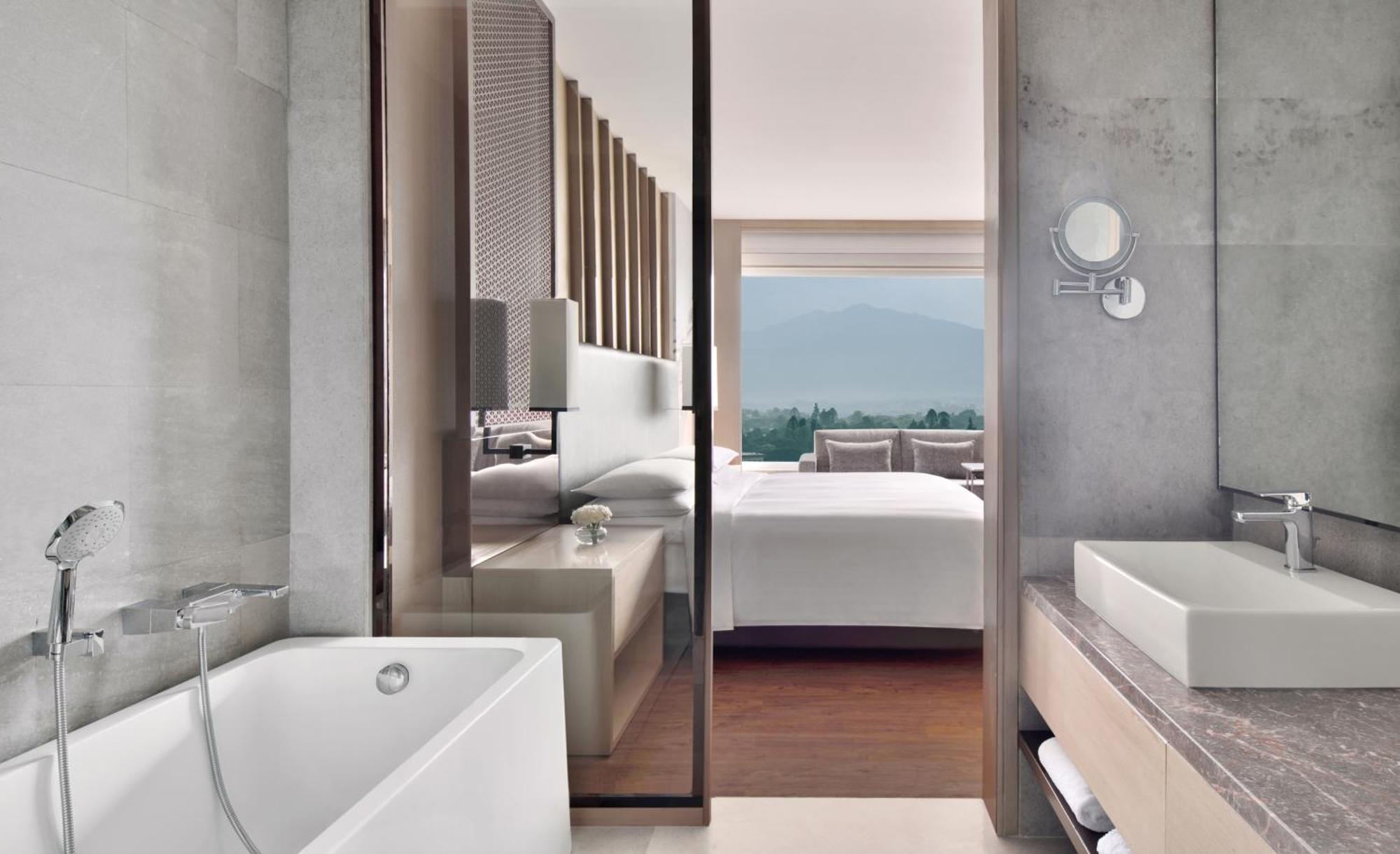 Premier Twin Room