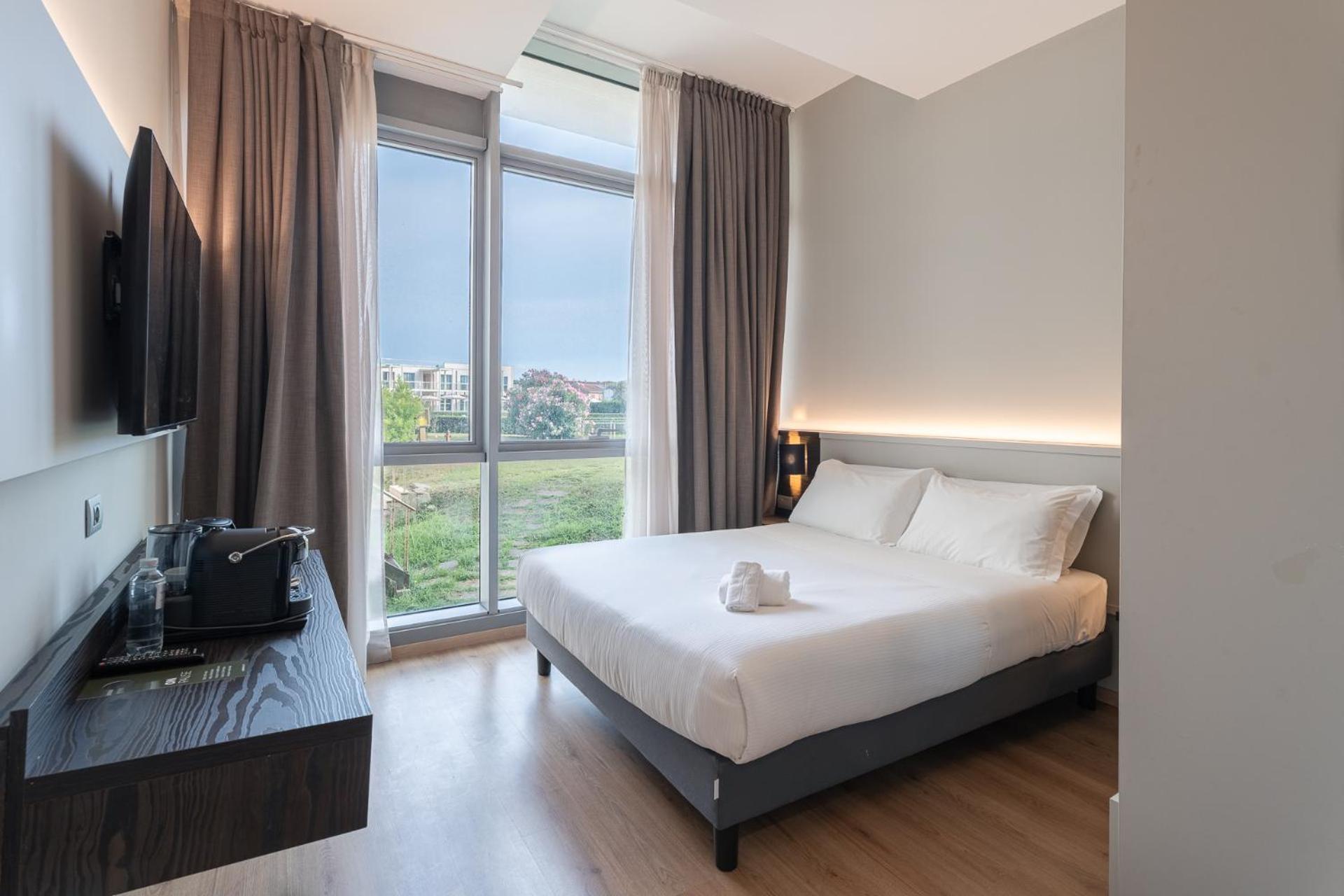 Standard Double Room,1774451689:JPEG