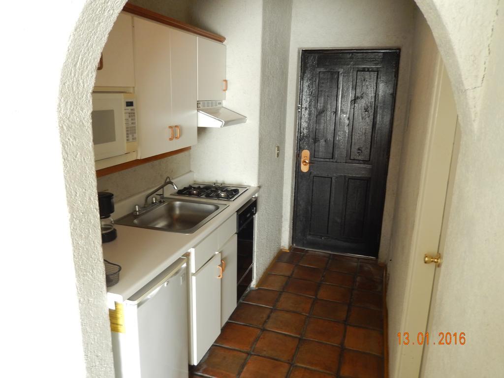Studio with Two Double Beds