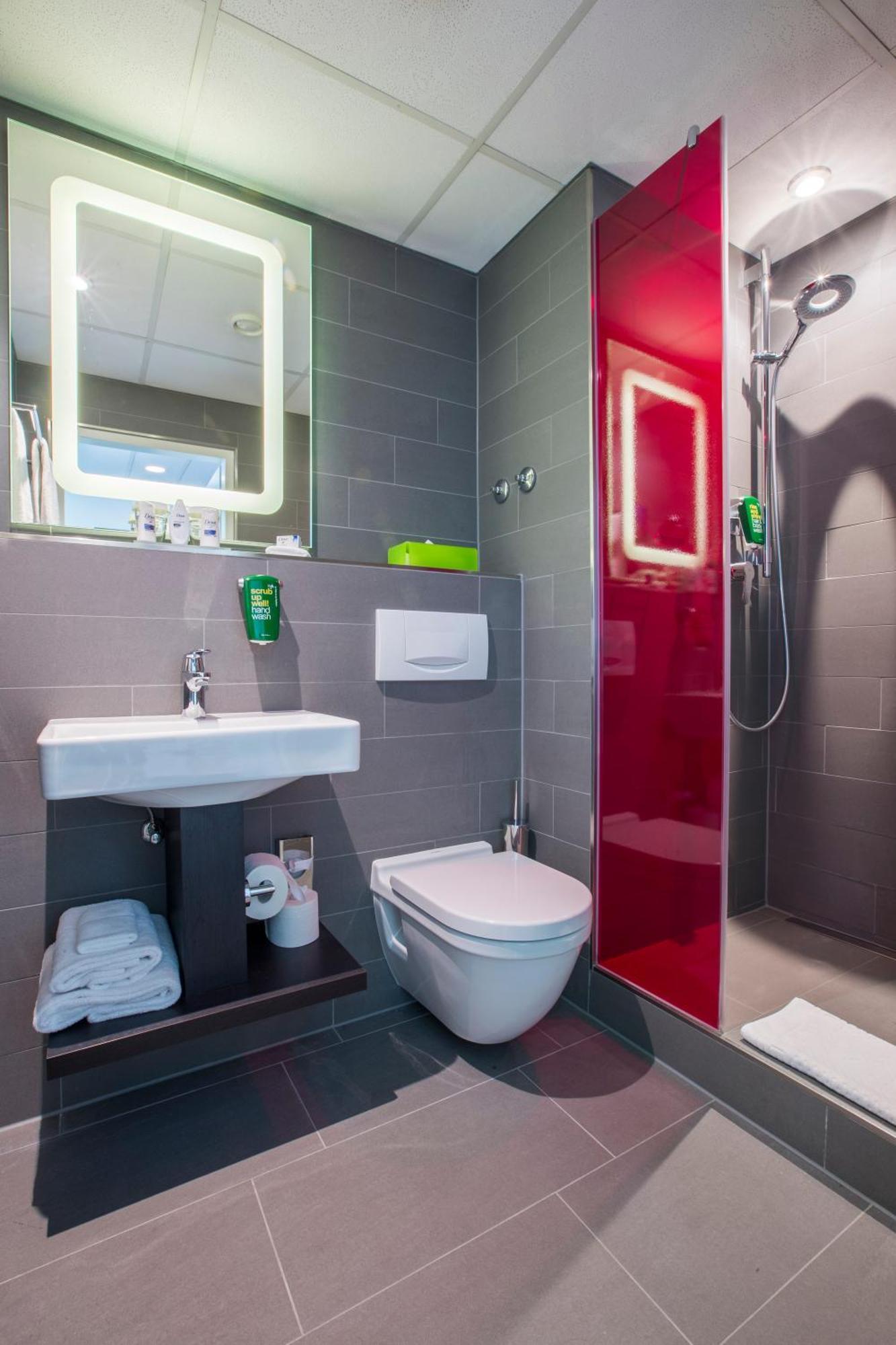 Standard Room,422595018:JPEG