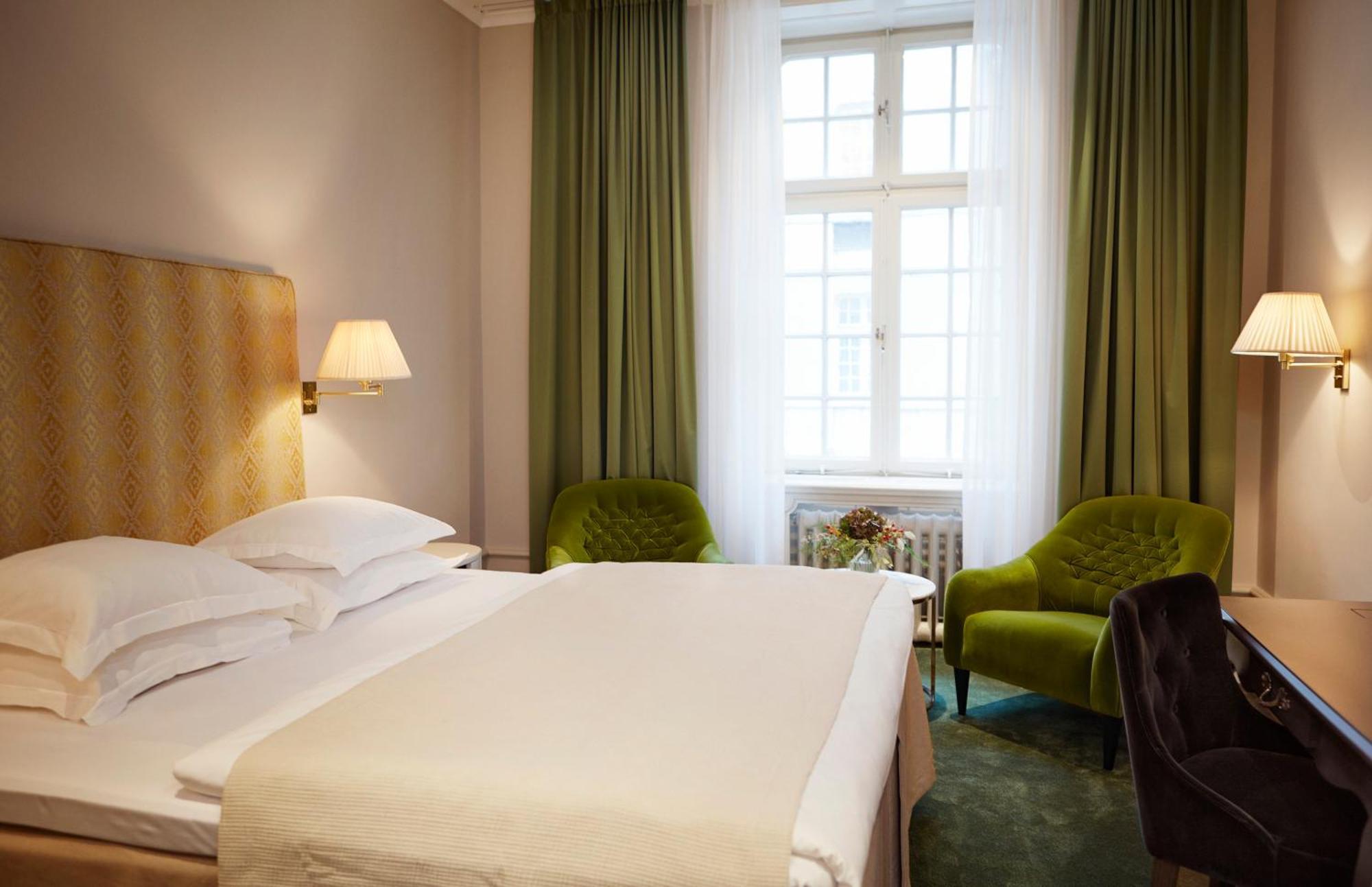 Standard Room,1547005609:JPEG
