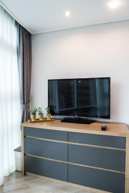 Super Deluxe Two-Bedroom Apartment,653728851:JPEG