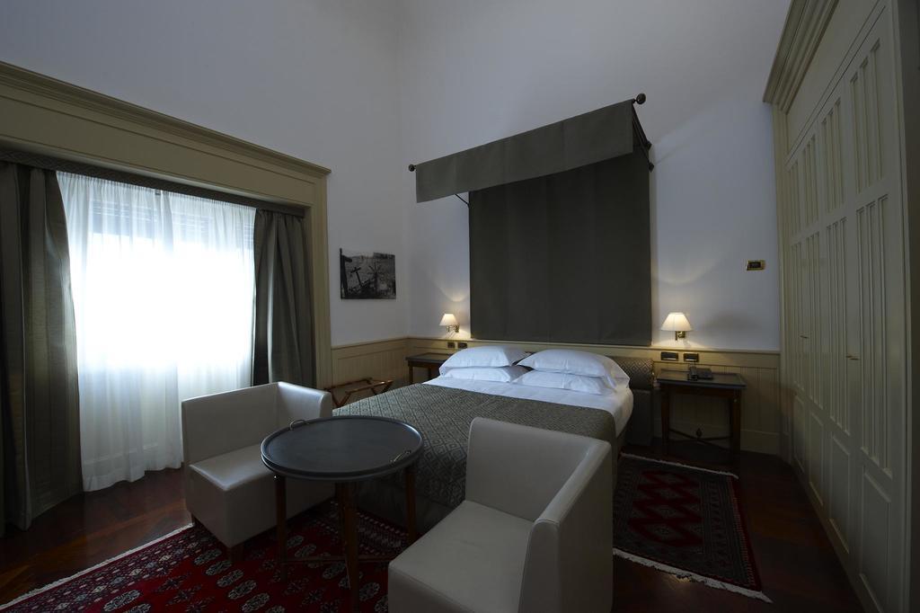 Deluxe Suite,370692682:JPEG