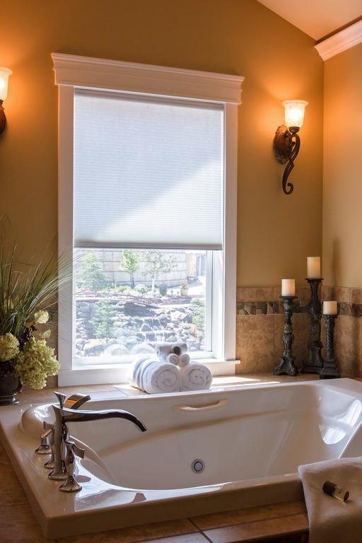 King Suite with Spa Bath