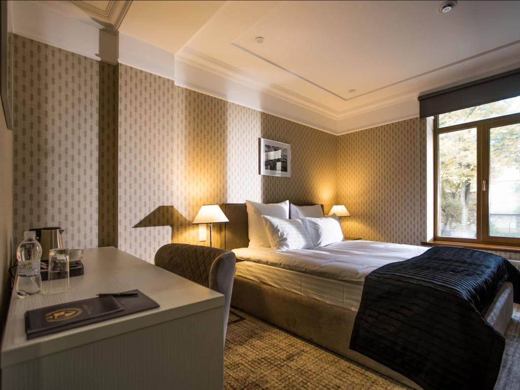 Standard Double Room,435160608:JPEG