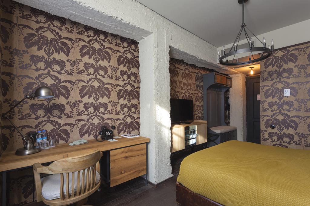 Urban Queen Street Room