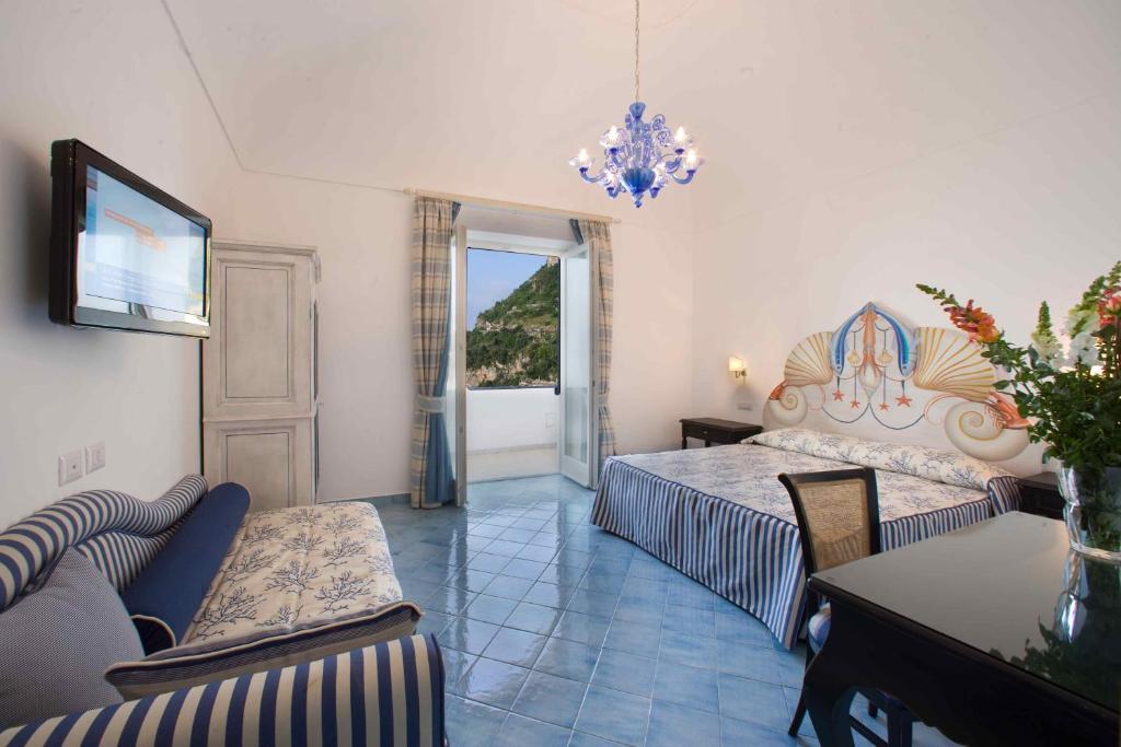 Deluxe Double Room with Sea View,63657001:JPEG
