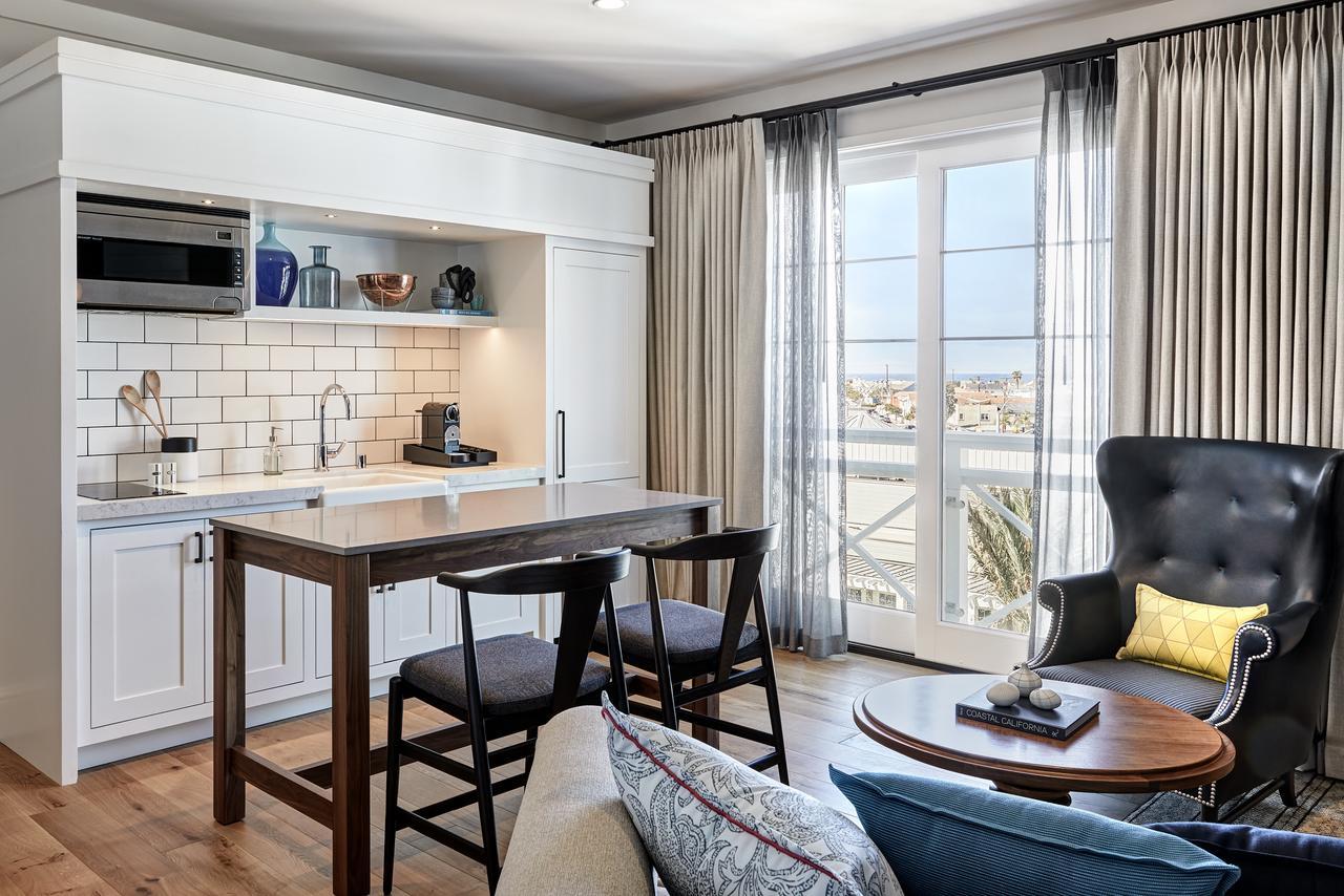 King Suite with Kitchen and Pool View - Mobility/Hearing Accessible with Roll-In Shower