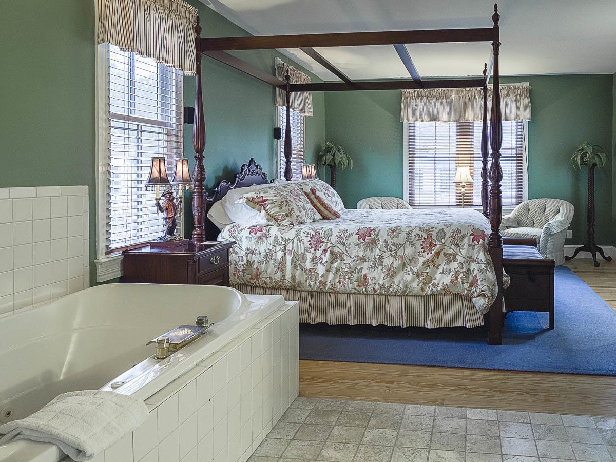 King Room with Spa Bath,656386113:JPEG