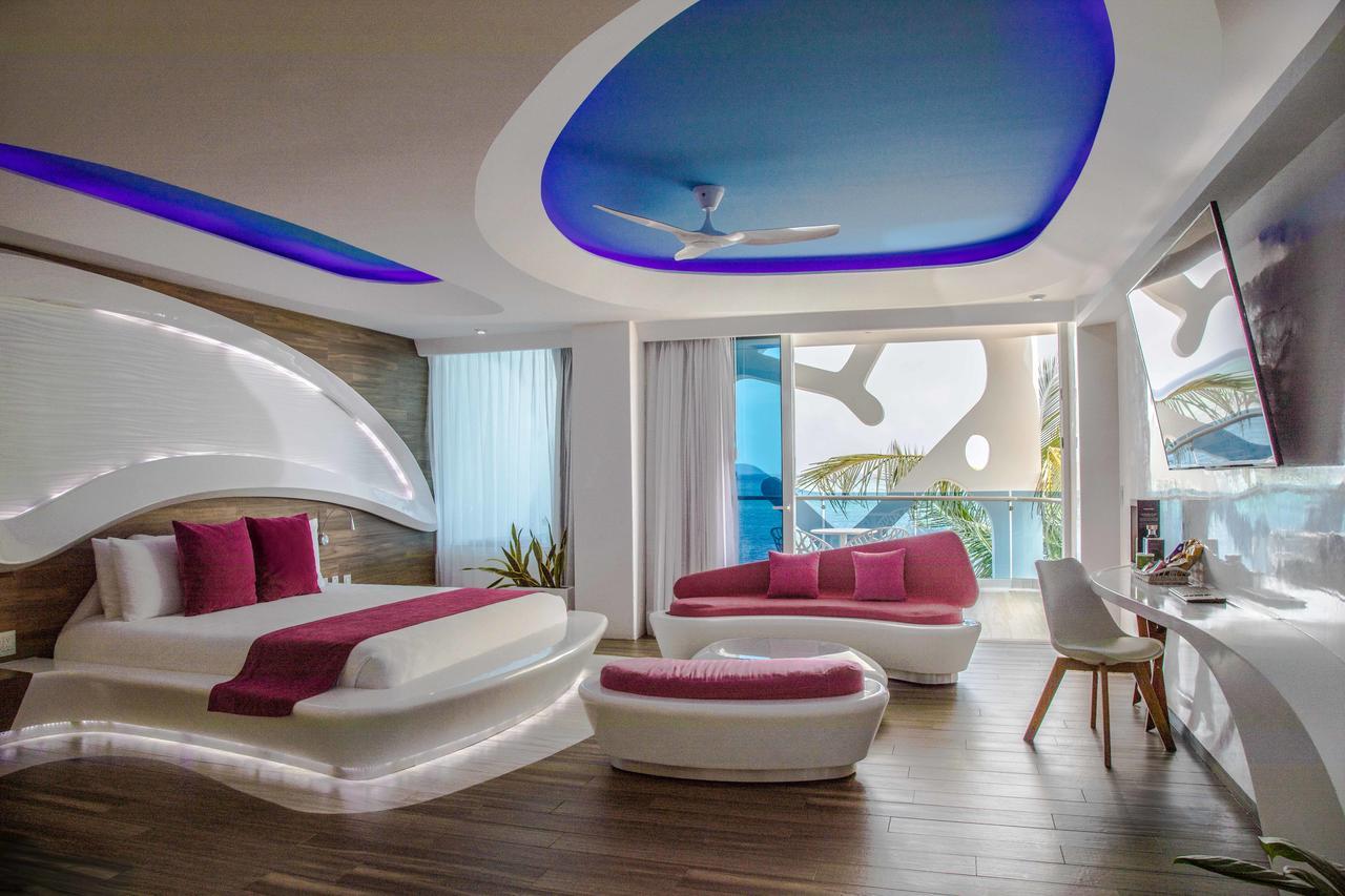 Suite with Sea View