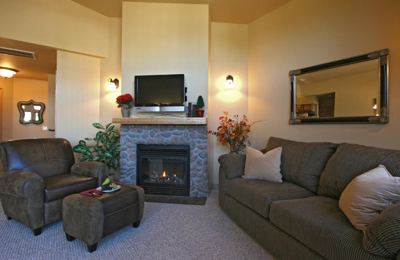 Olympus Two Bedroom Condo,835405865:JPEG