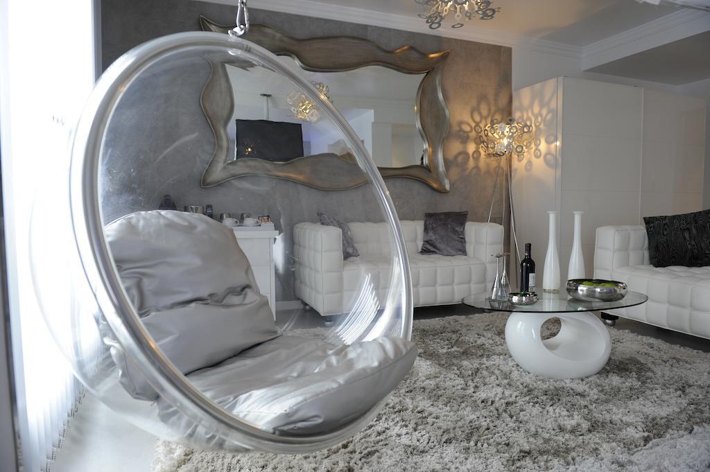 Penthouse Suite