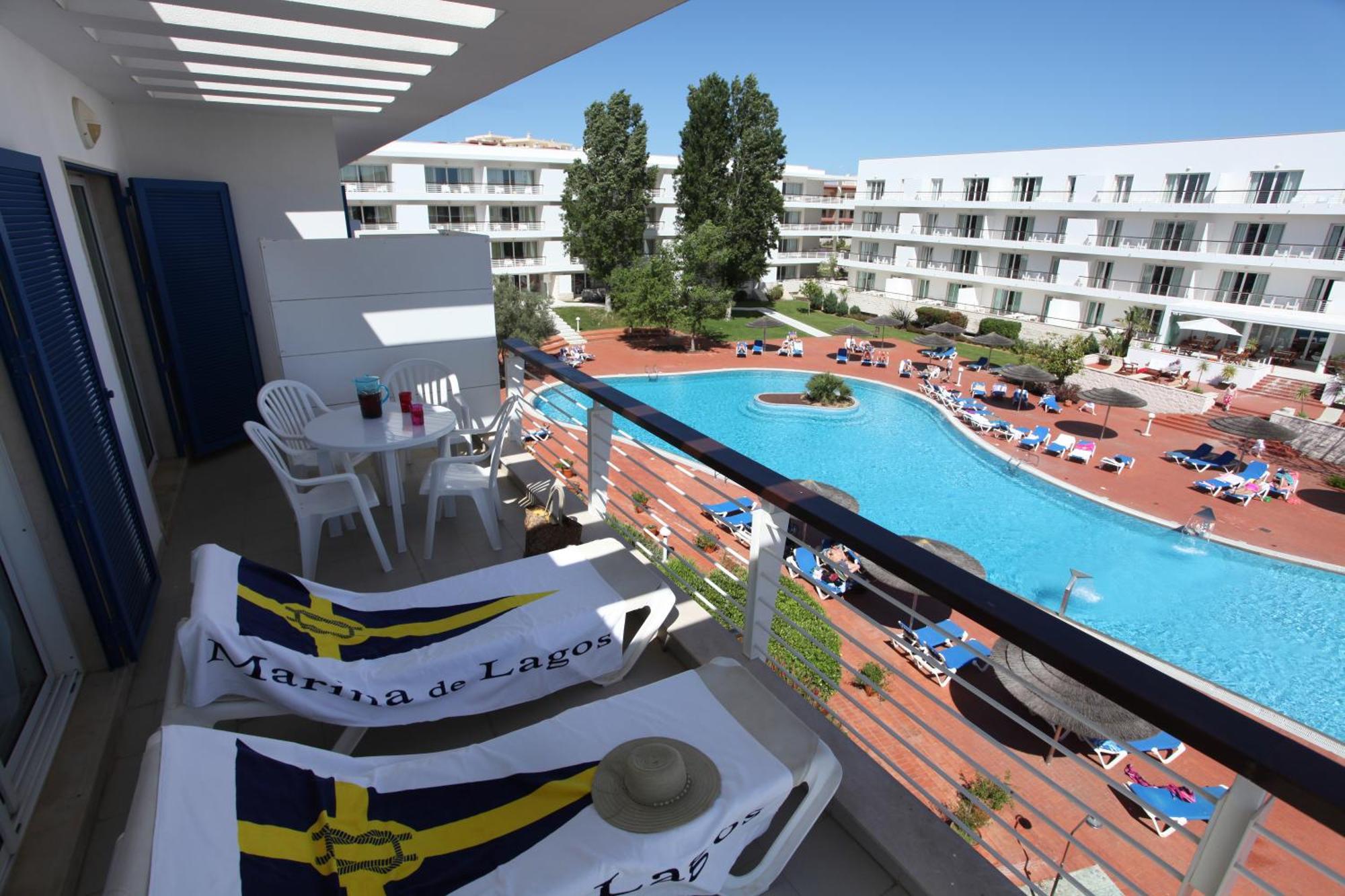Two-Bedroom Apartment with Pool or Marina View (3 Stars)
