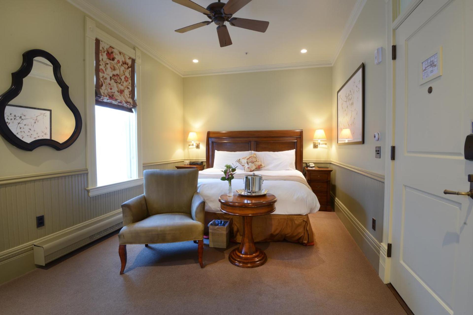 King Room,763142722:JPEG