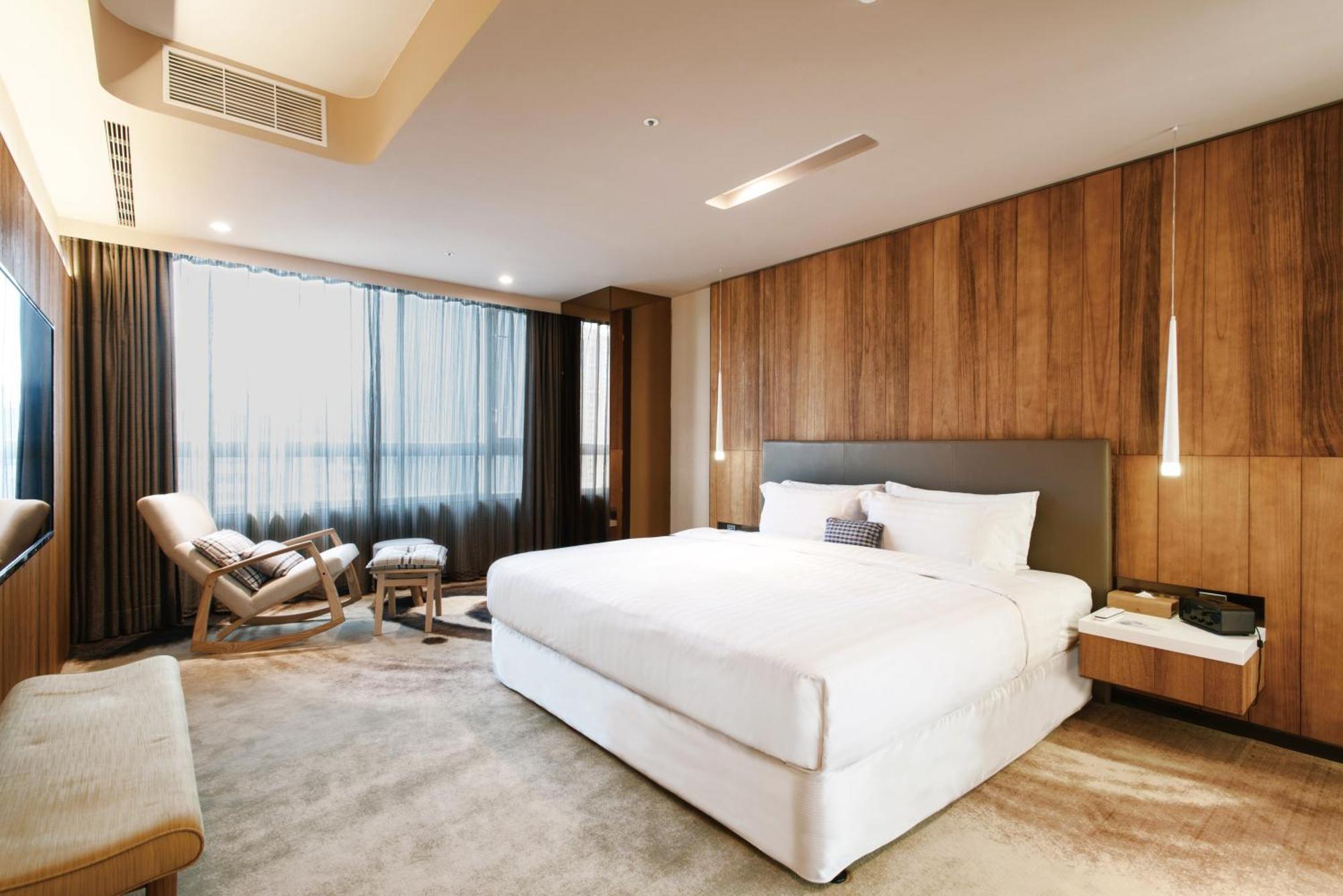 Extraordinary King Room,462646992:JPEG