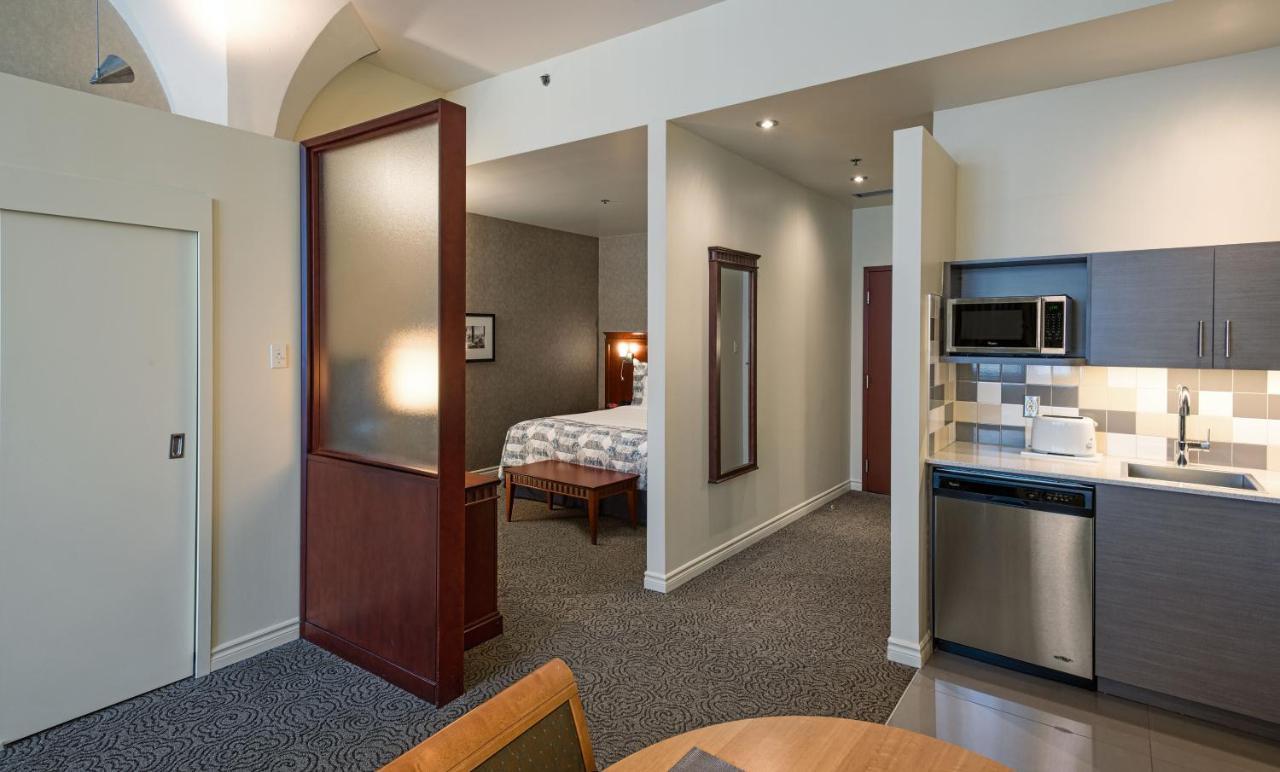 Loft Suite with One Queen Bed,1212540046:JPEG